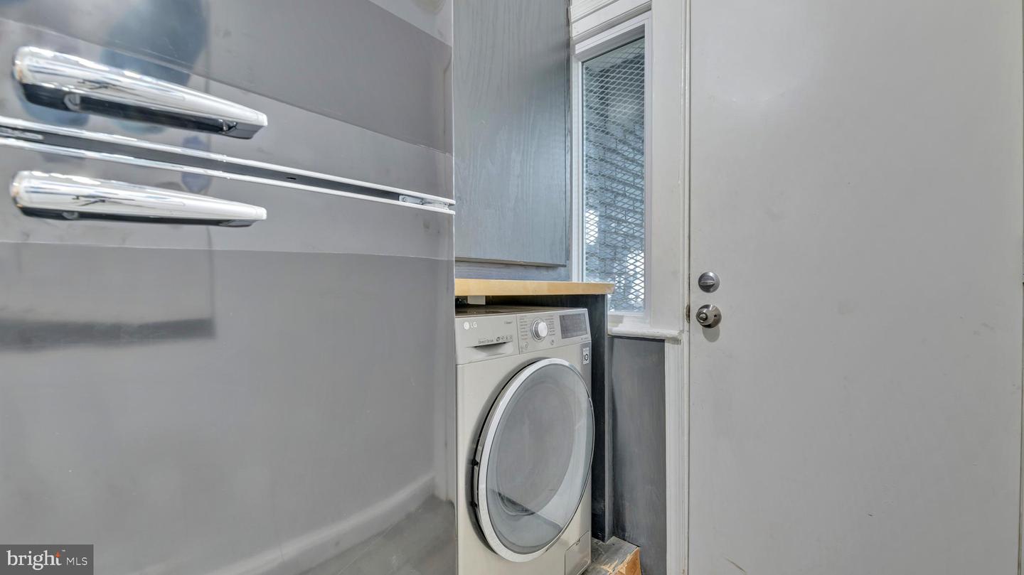 1814 BENNING RD NE #1, WASHINGTON, District Of Columbia 20002, 1 Bedroom Bedrooms, ,1 BathroomBathrooms,Residential,For sale,1814 BENNING RD NE #1,DCDC2210090 MLS # DCDC2210090