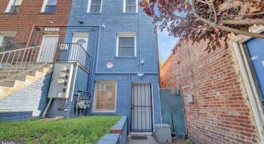 1814 BENNING RD NE #1, WASHINGTON, District Of Columbia 20002, 1 Bedroom Bedrooms, ,1 BathroomBathrooms,Residential,For sale,1814 BENNING RD NE #1,DCDC2210090 MLS # DCDC2210090