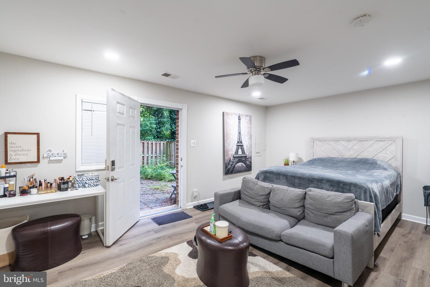 6363 EIGHTH ST, ALEXANDRIA, Virginia 22312, 3 Bedrooms Bedrooms, ,2 BathroomsBathrooms,Residential,For sale,6363 EIGHTH ST,VAFX2255184 MLS # VAFX2255184