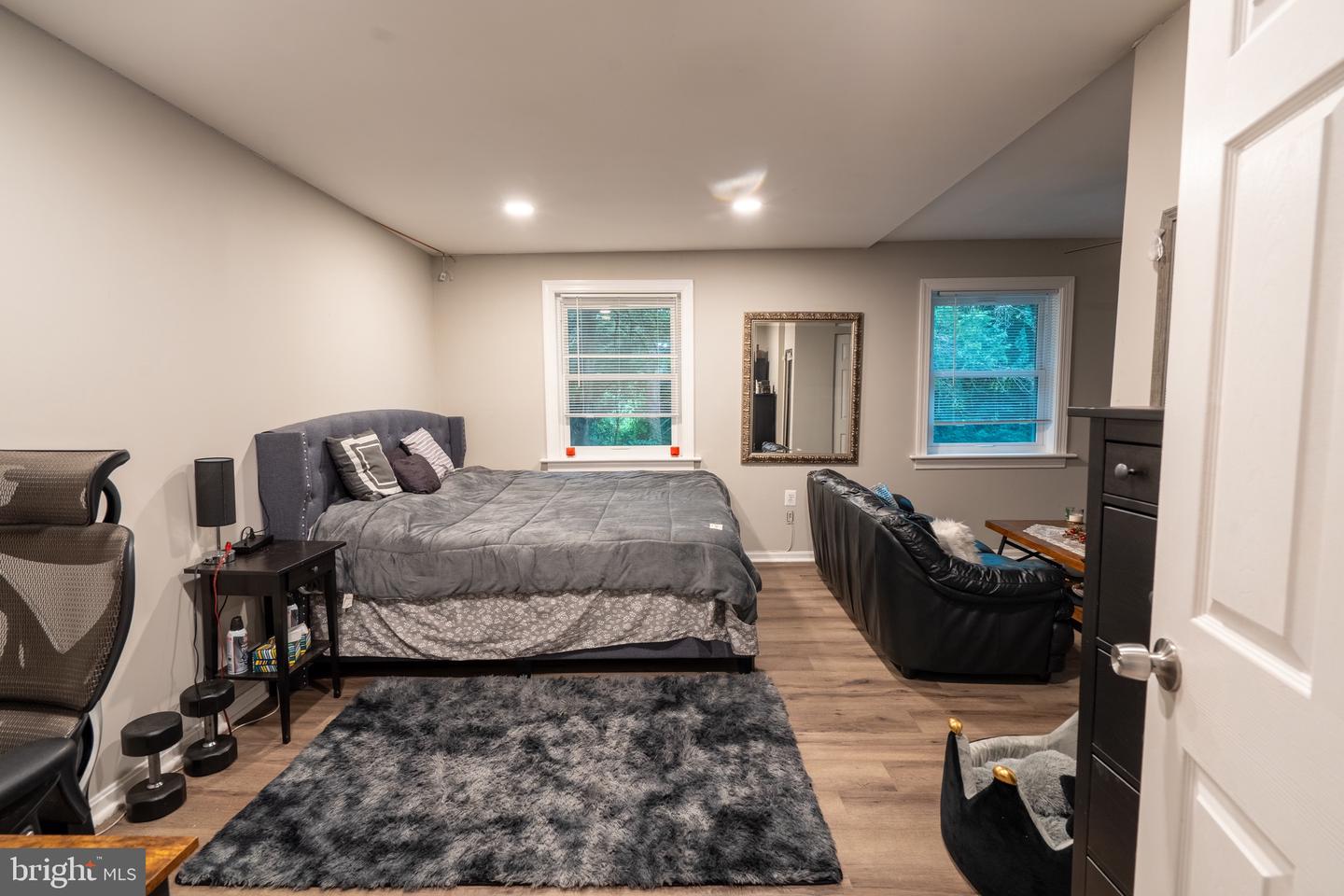 6363 EIGHTH ST, ALEXANDRIA, Virginia 22312, 3 Bedrooms Bedrooms, ,2 BathroomsBathrooms,Residential,For sale,6363 EIGHTH ST,VAFX2255184 MLS # VAFX2255184