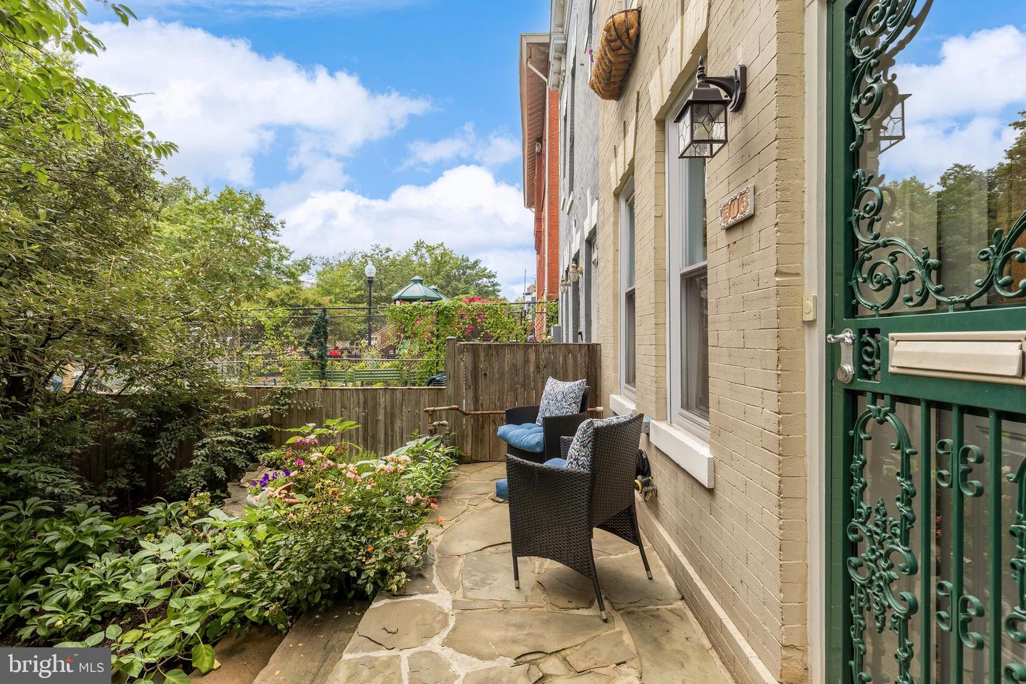 516 K ST NE, WASHINGTON, District Of Columbia 20002, 3 Bedrooms Bedrooms, ,2 BathroomsBathrooms,Residential,For sale,516 K ST NE,DCDC2210100 MLS # DCDC2210100