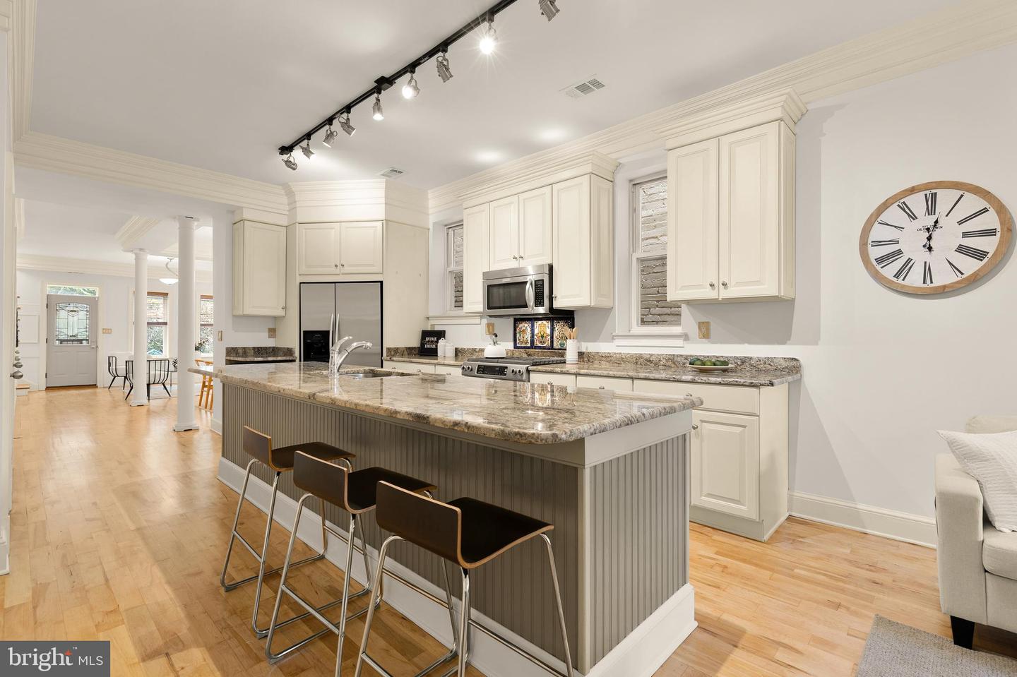 516 K ST NE, WASHINGTON, District Of Columbia 20002, 3 Bedrooms Bedrooms, ,2 BathroomsBathrooms,Residential,For sale,516 K ST NE,DCDC2210100 MLS # DCDC2210100