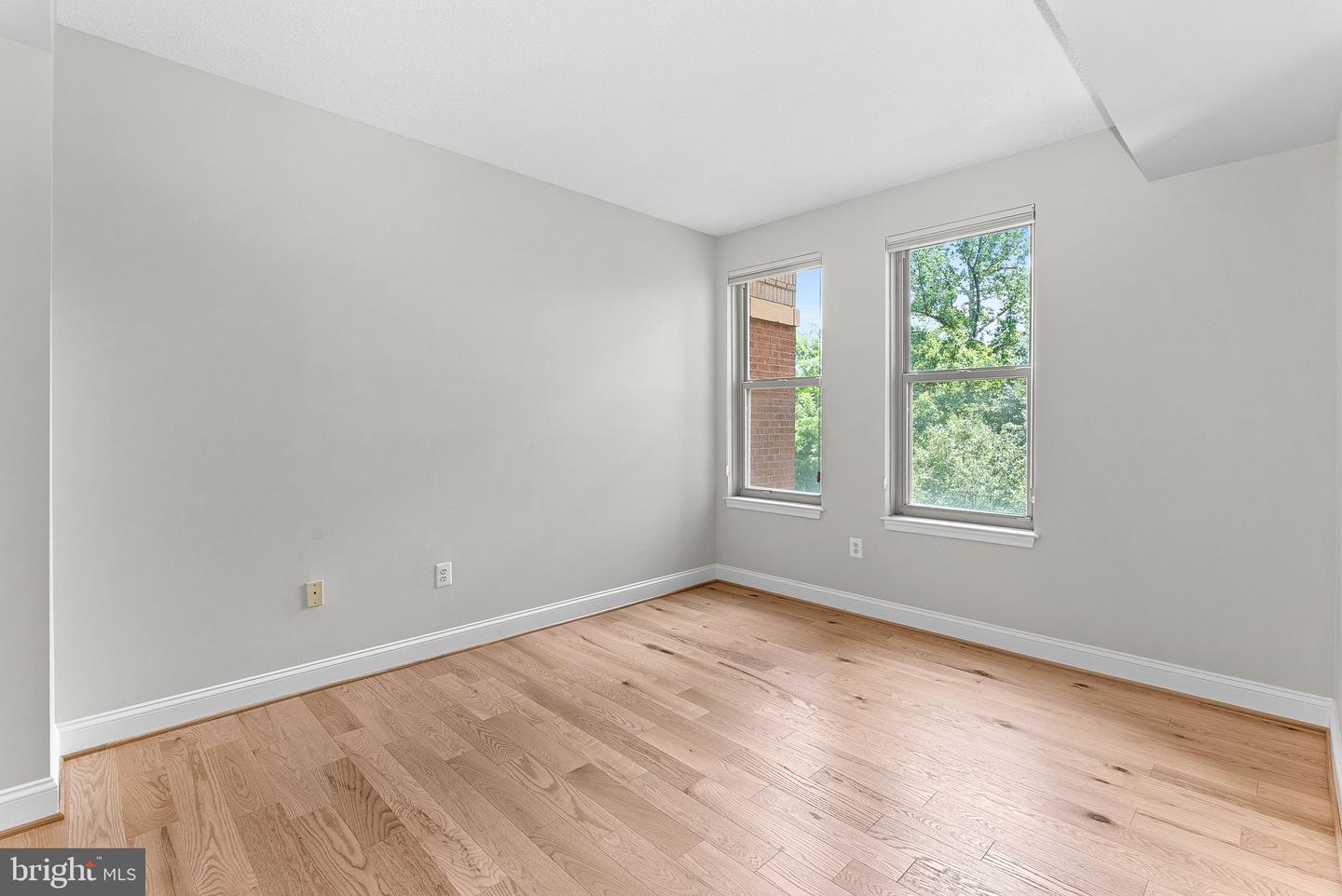 11776 STRATFORD HOUSE PL #304, RESTON, Virginia 20190, 2 Bedrooms Bedrooms, ,2 BathroomsBathrooms,Residential,For sale,11776 STRATFORD HOUSE PL #304,VAFX2255194 MLS # VAFX2255194