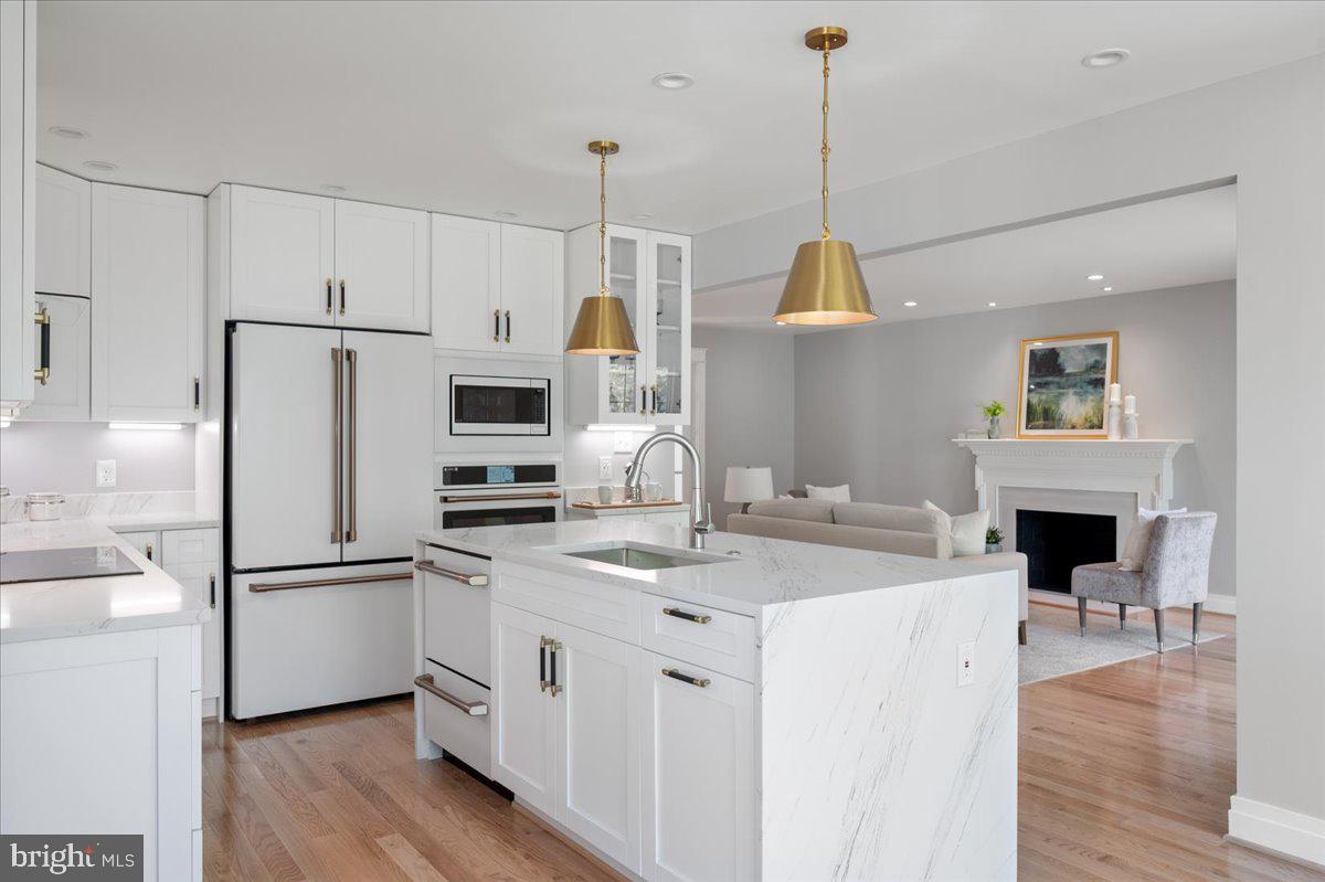 4122 FERRY LANDING RD, ALEXANDRIA, Virginia 22309, 5 Bedrooms Bedrooms, ,5 BathroomsBathrooms,Residential,For sale,4122 FERRY LANDING RD,VAFX2255220 MLS # VAFX2255220