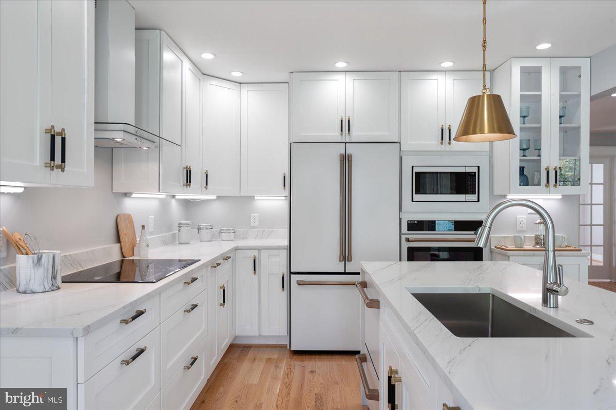4122 FERRY LANDING RD, ALEXANDRIA, Virginia 22309, 5 Bedrooms Bedrooms, ,5 BathroomsBathrooms,Residential,For sale,4122 FERRY LANDING RD,VAFX2255220 MLS # VAFX2255220