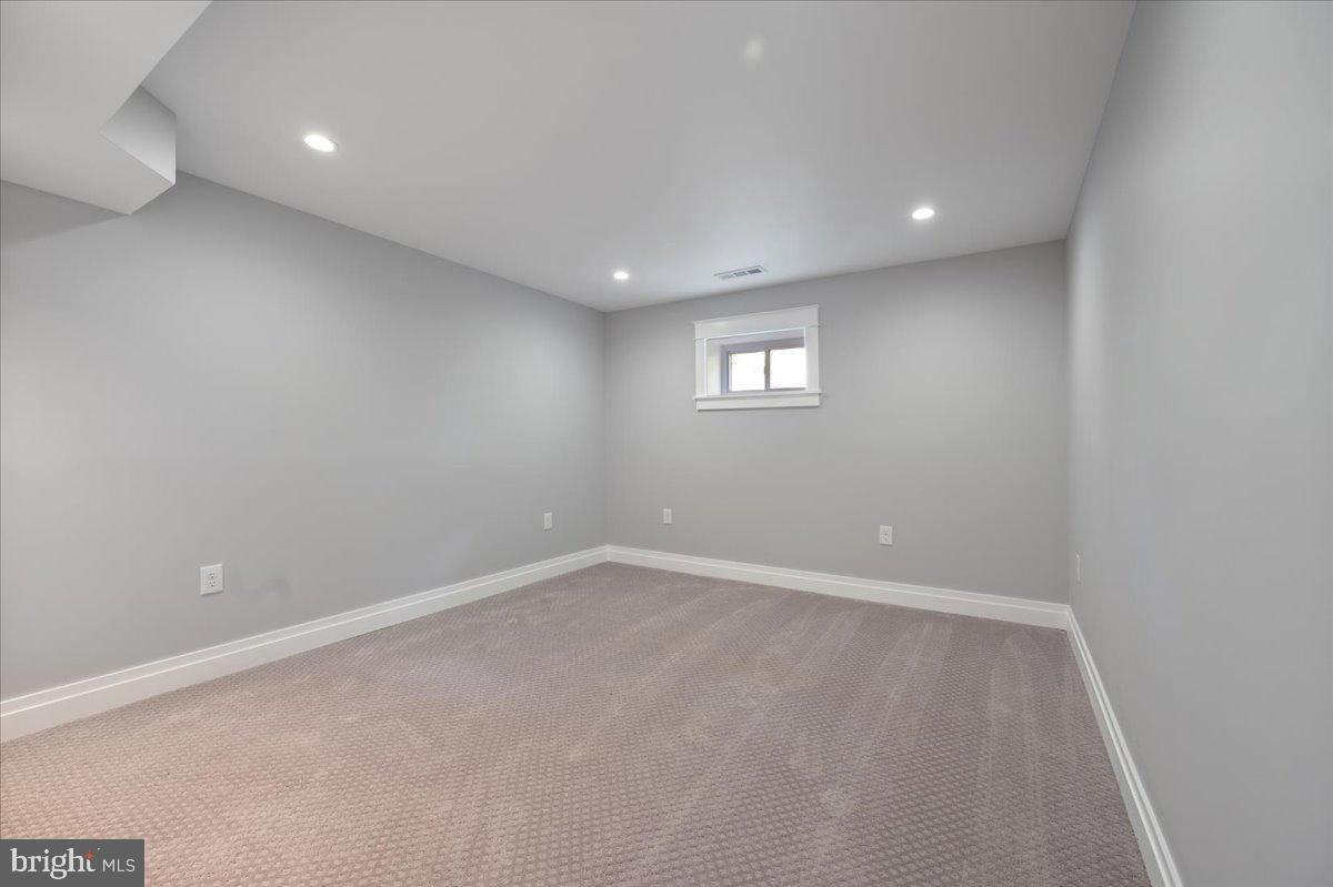 4122 FERRY LANDING RD, ALEXANDRIA, Virginia 22309, 5 Bedrooms Bedrooms, ,5 BathroomsBathrooms,Residential,For sale,4122 FERRY LANDING RD,VAFX2255220 MLS # VAFX2255220