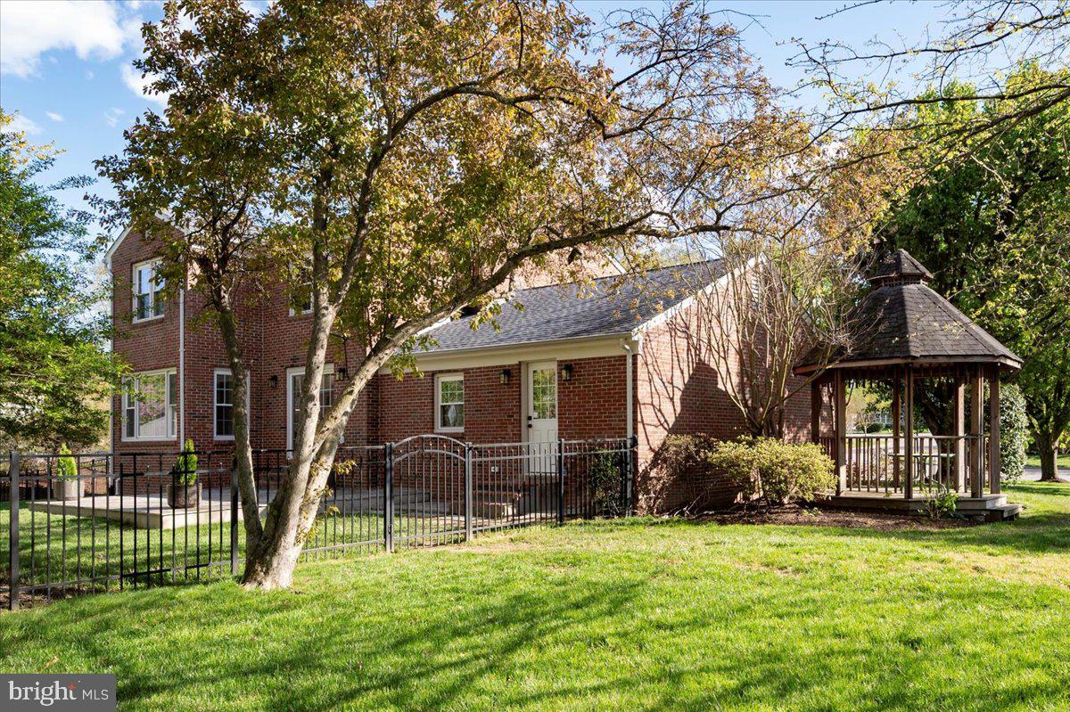 4122 FERRY LANDING RD, ALEXANDRIA, Virginia 22309, 5 Bedrooms Bedrooms, ,5 BathroomsBathrooms,Residential,For sale,4122 FERRY LANDING RD,VAFX2255220 MLS # VAFX2255220