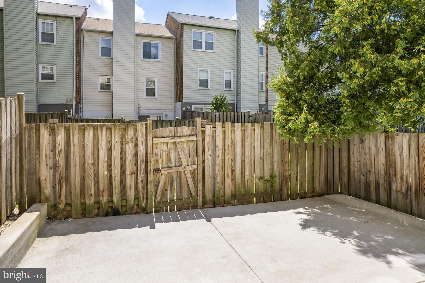 1008 TEMPLE CT, STERLING, Virginia 20164, 3 Bedrooms Bedrooms, ,2 BathroomsBathrooms,Residential,For sale,1008 TEMPLE CT,VALO2102014 MLS # VALO2102014