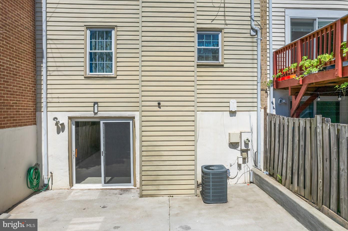 1008 TEMPLE CT, STERLING, Virginia 20164, 3 Bedrooms Bedrooms, ,2 BathroomsBathrooms,Residential,For sale,1008 TEMPLE CT,VALO2102014 MLS # VALO2102014