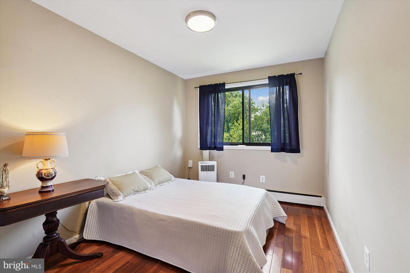 2844 ANNANDALE RD #316, FALLS CHURCH, Virginia 22042, 2 Bedrooms Bedrooms, ,1 BathroomBathrooms,Residential,For sale,2844 ANNANDALE RD #316,VAFX2255258 MLS # VAFX2255258