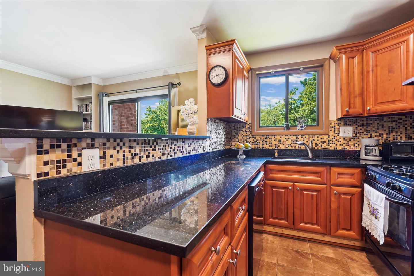 2844 ANNANDALE RD #316, FALLS CHURCH, Virginia 22042, 2 Bedrooms Bedrooms, ,1 BathroomBathrooms,Residential,For sale,2844 ANNANDALE RD #316,VAFX2255258 MLS # VAFX2255258