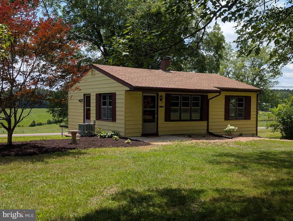17228 MONROVIA LOOP, ORANGE, Virginia 22960, 3 Bedrooms Bedrooms, ,1 BathroomBathrooms,Residential,For sale,17228 MONROVIA LOOP,VAOR2010190 MLS # VAOR2010190