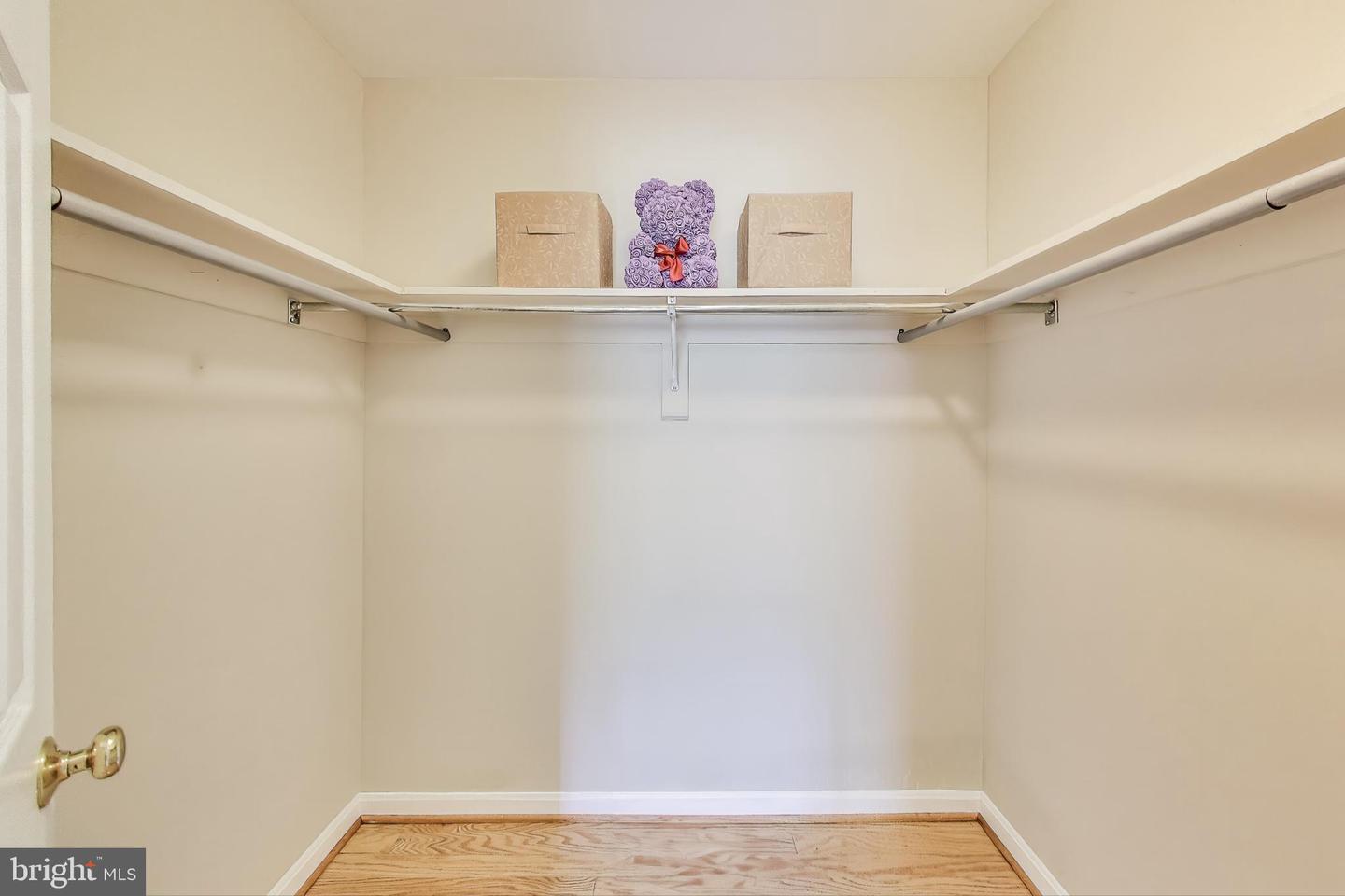 12654 .DARA. #102, WOODBRIDGE, Virginia 22192, 2 Bedrooms Bedrooms, ,1 BathroomBathrooms,Residential,For sale,12654 .DARA. #102,VAPW2099142 MLS # VAPW2099142