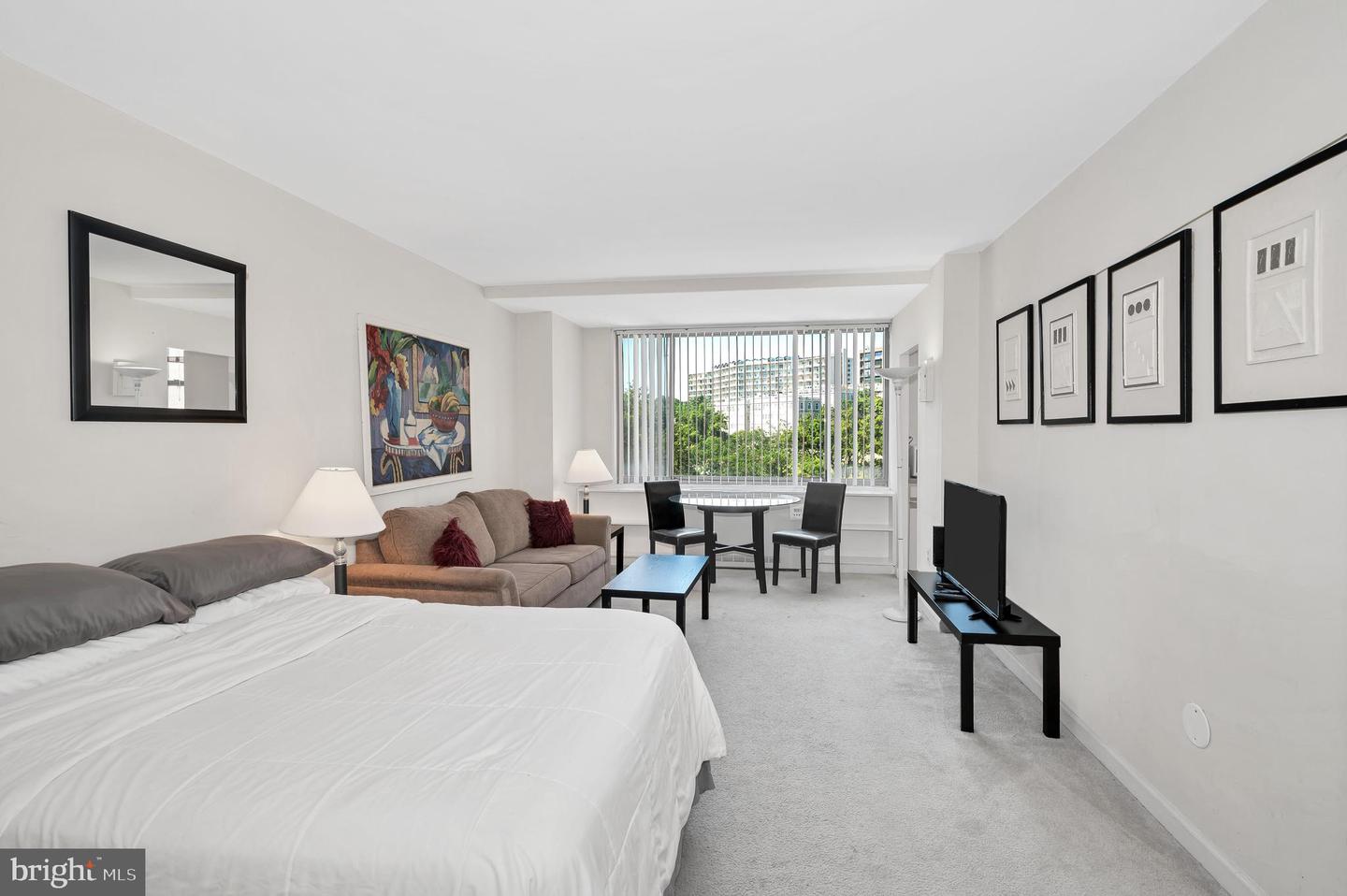 1111 ARLINGTON BLVD #646, ARLINGTON, Virginia 22209, ,1 BathroomBathrooms,Residential,For sale,1111 ARLINGTON BLVD #646,VAAR2060672 MLS # VAAR2060672