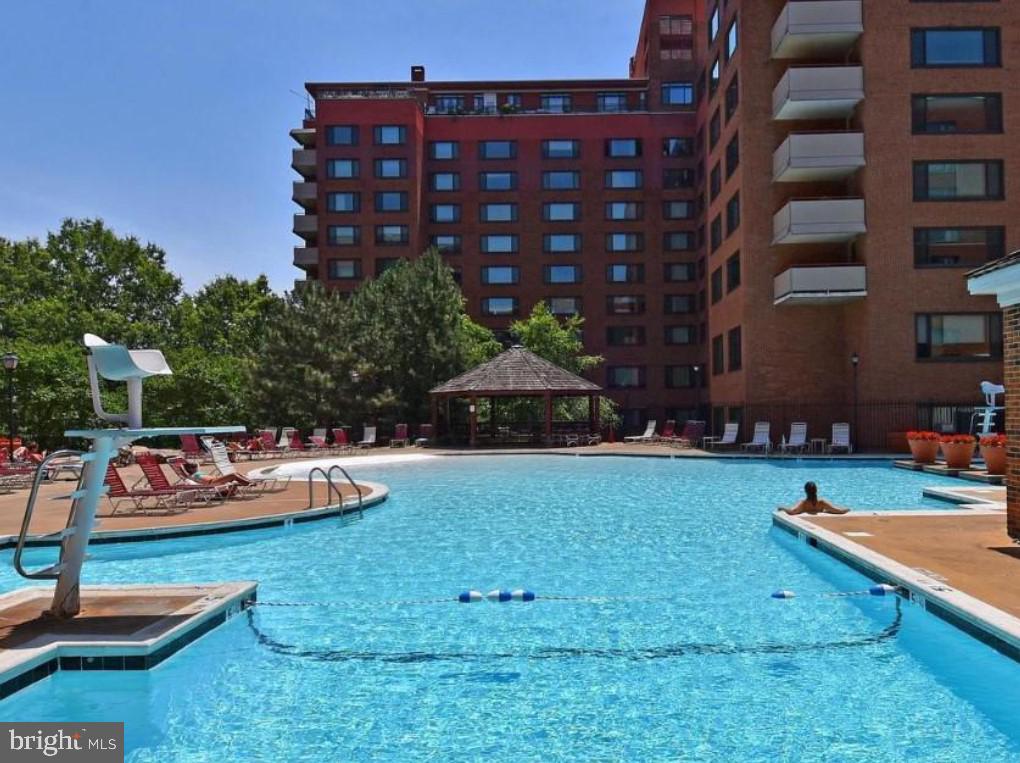 1111 ARLINGTON BLVD #646, ARLINGTON, Virginia 22209, ,1 BathroomBathrooms,Residential,For sale,1111 ARLINGTON BLVD #646,VAAR2060672 MLS # VAAR2060672