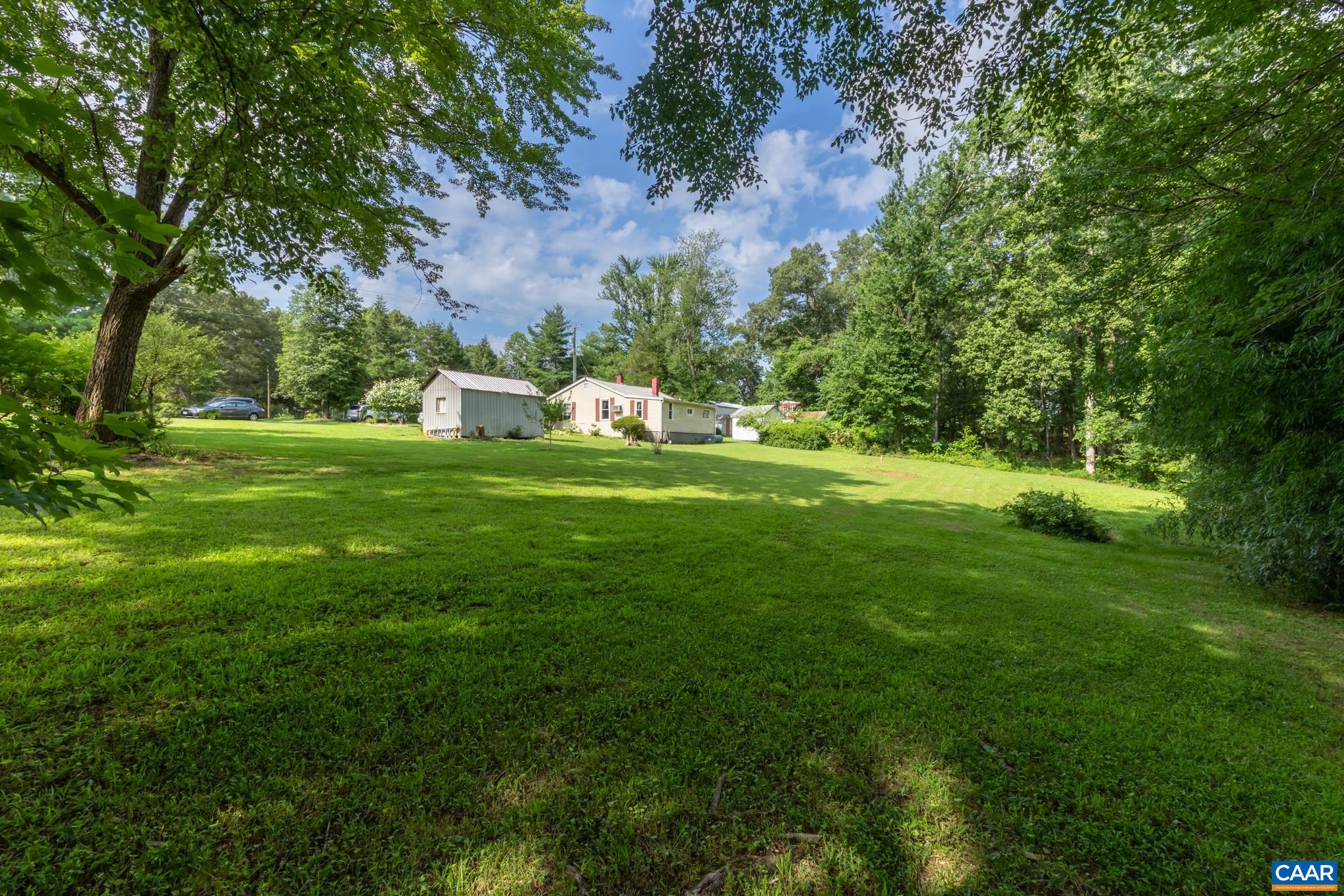 304 MARTIN KINGS RD, CHARLOTTESVILLE, Virginia 22902, 2 Bedrooms Bedrooms, ,1 BathroomBathrooms,Residential,304 MARTIN KINGS RD,666529 MLS # 666529