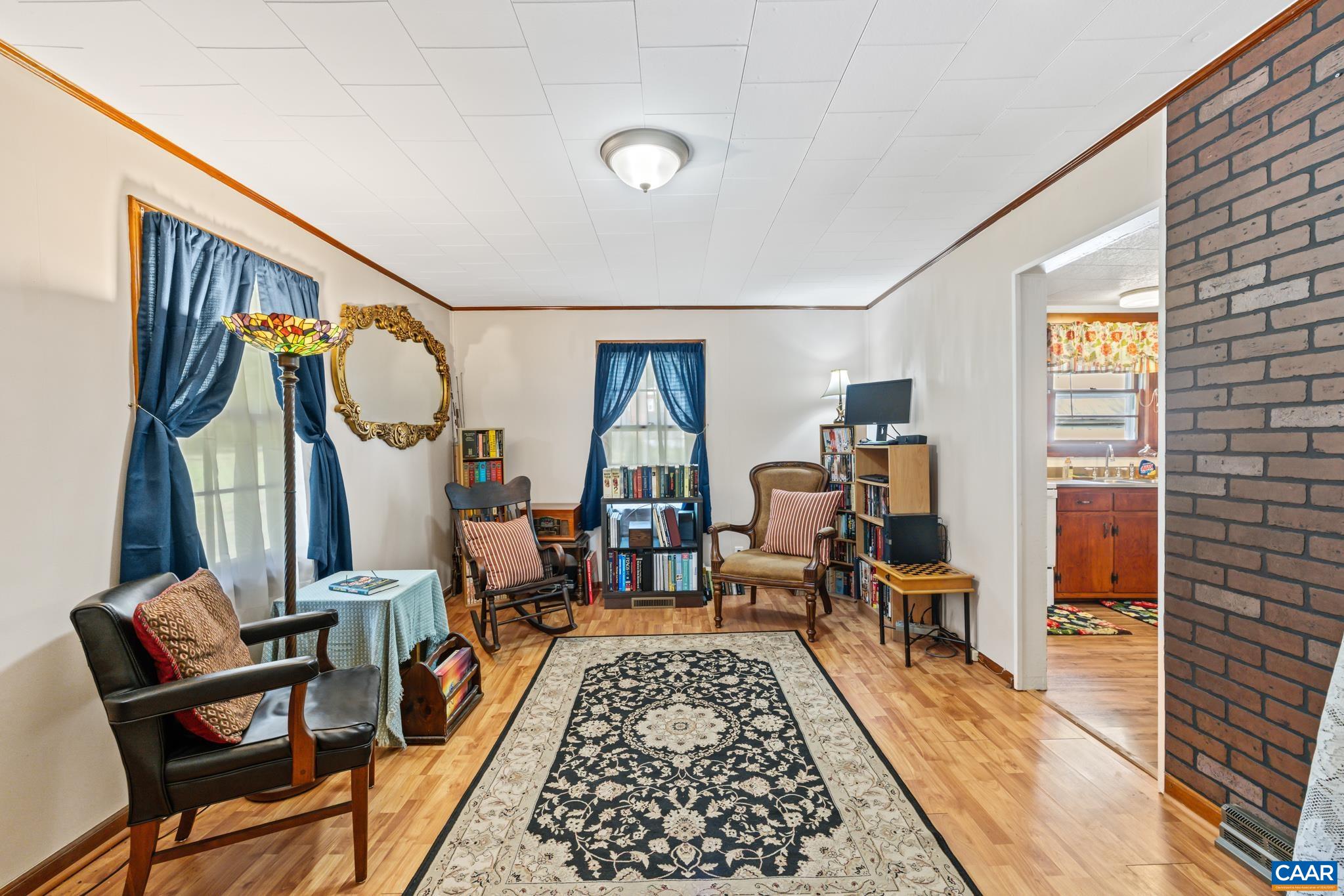 304 MARTIN KINGS RD, CHARLOTTESVILLE, Virginia 22902, 2 Bedrooms Bedrooms, ,1 BathroomBathrooms,Residential,304 MARTIN KINGS RD,666529 MLS # 666529