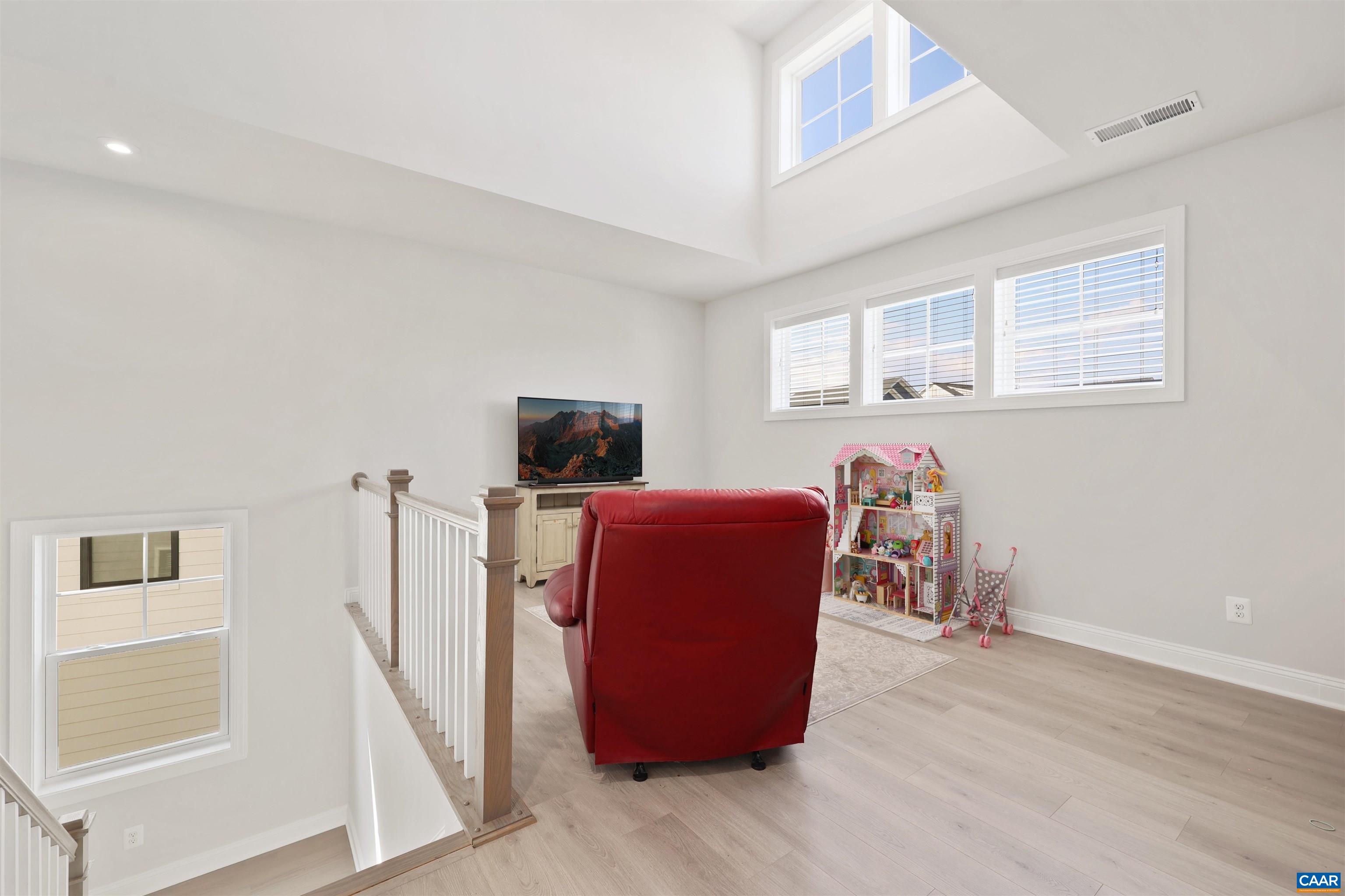 773 ARBOLEDA DR, CROZET, Virginia 22932, 4 Bedrooms Bedrooms, ,3 BathroomsBathrooms,Residential,773 ARBOLEDA DR,666552 MLS # 666552