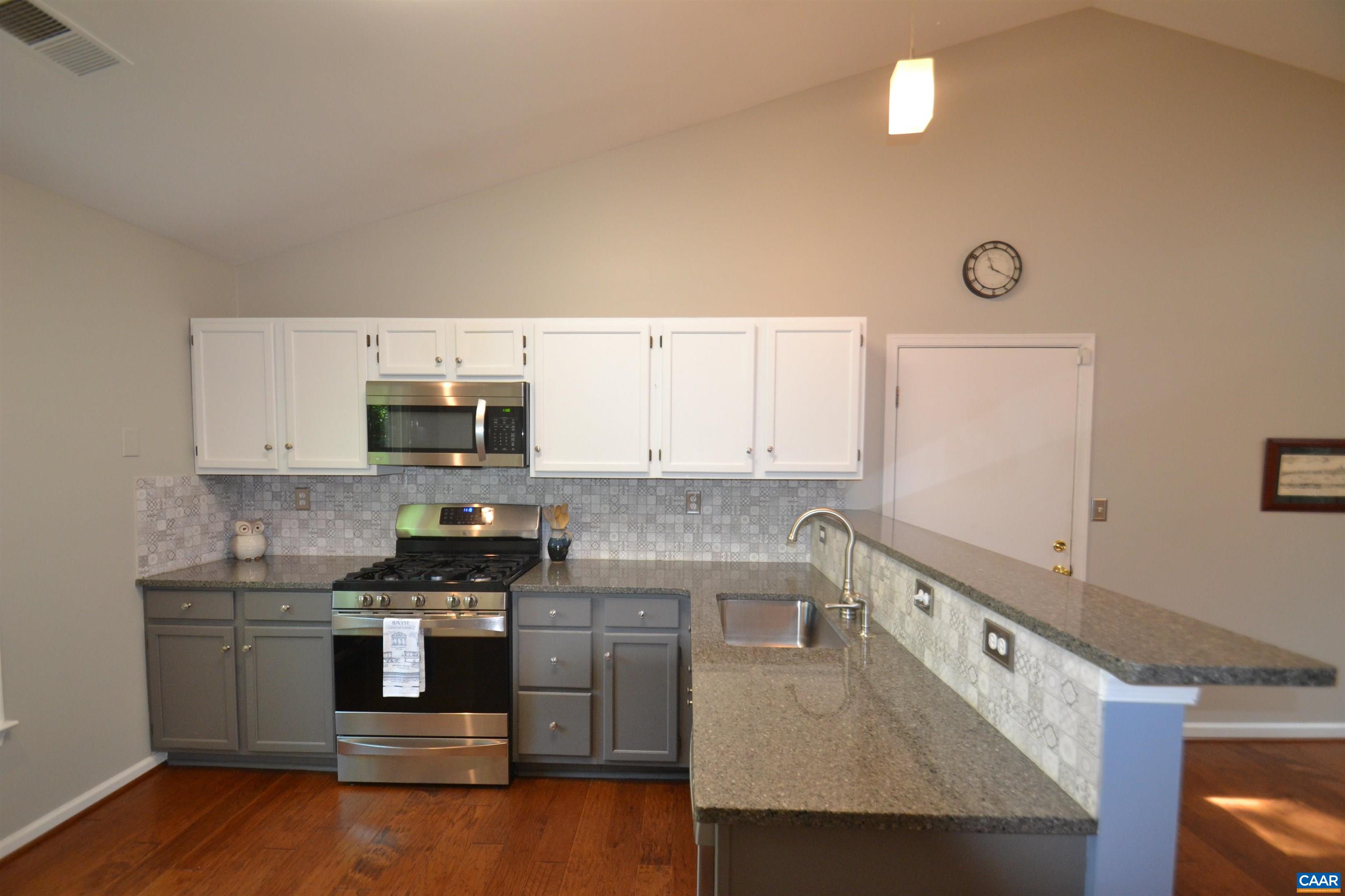 2090 TAVERNOR LN, CHARLOTTESVILLE, Virginia 22911, 3 Bedrooms Bedrooms, ,2 BathroomsBathrooms,Residential,2090 TAVERNOR LN,666588 MLS # 666588