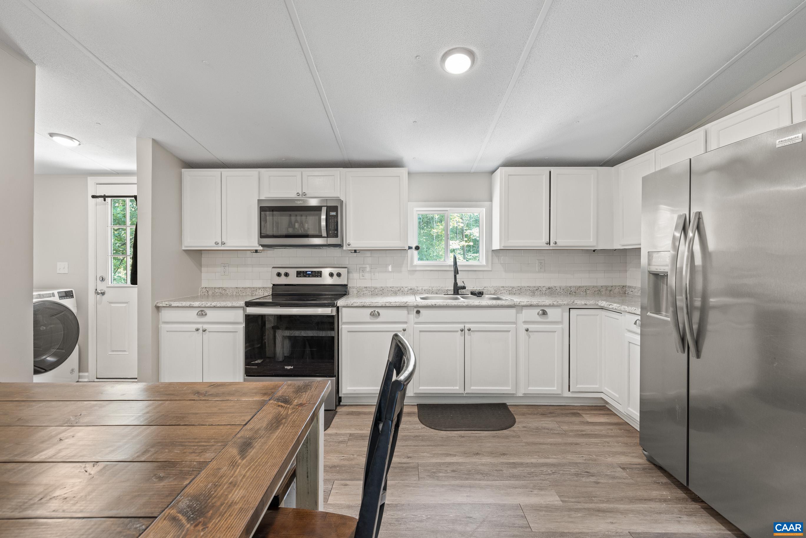5998 COMMUNITY HOUSE RD, COLUMBIA, Virginia 23038, 3 Bedrooms Bedrooms, ,2 BathroomsBathrooms,Residential,5998 COMMUNITY HOUSE RD,666663 MLS # 666663
