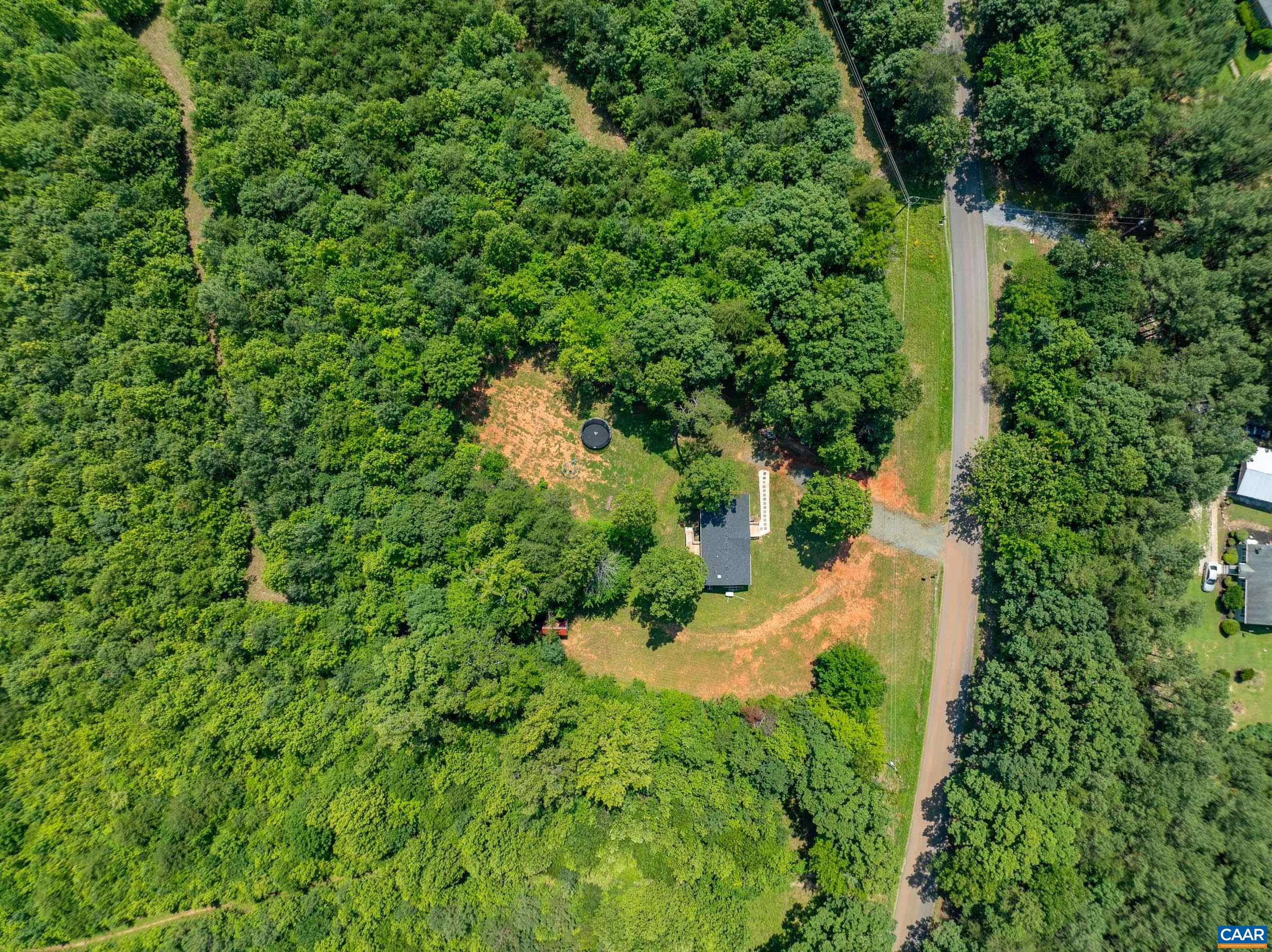 5998 COMMUNITY HOUSE RD, COLUMBIA, Virginia 23038, 3 Bedrooms Bedrooms, ,2 BathroomsBathrooms,Residential,5998 COMMUNITY HOUSE RD,666663 MLS # 666663