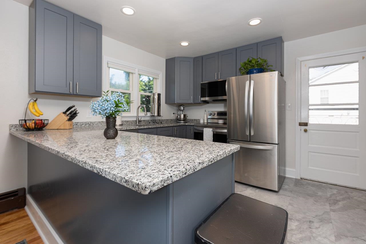 122 FRASER LN, STAUNTON, Virginia 24401, 2 Bedrooms Bedrooms, ,1 BathroomBathrooms,Residential,122 FRASER LN,666673 MLS # 666673
