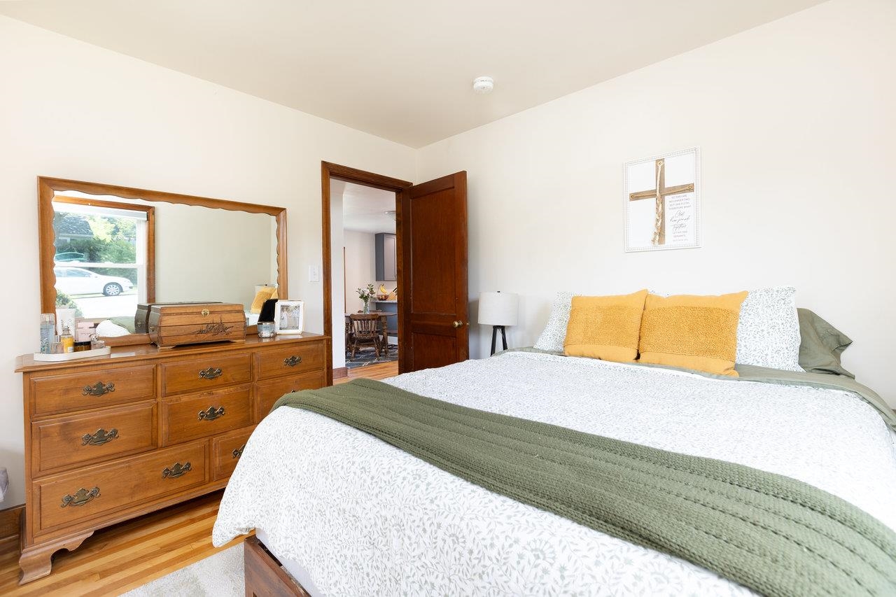 122 FRASER LN, STAUNTON, Virginia 24401, 2 Bedrooms Bedrooms, ,1 BathroomBathrooms,Residential,122 FRASER LN,666673 MLS # 666673