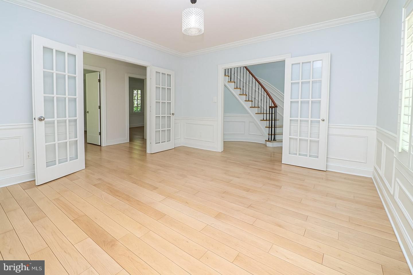 5810 HANNORA LN, FAIRFAX STATION, Virginia 22039, 5 Bedrooms Bedrooms, ,3 BathroomsBathrooms,Residential,For sale,5810 HANNORA LN,VAFX2226698 MLS # VAFX2226698