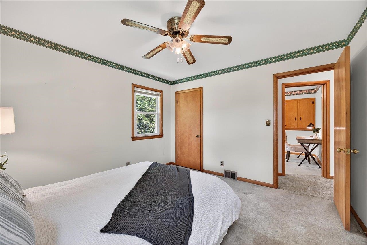 2421 MT VERNON ST, WAYNESBORO, Virginia 22980, 4 Bedrooms Bedrooms, ,2 BathroomsBathrooms,Residential,2421 MT VERNON ST,666675 MLS # 666675