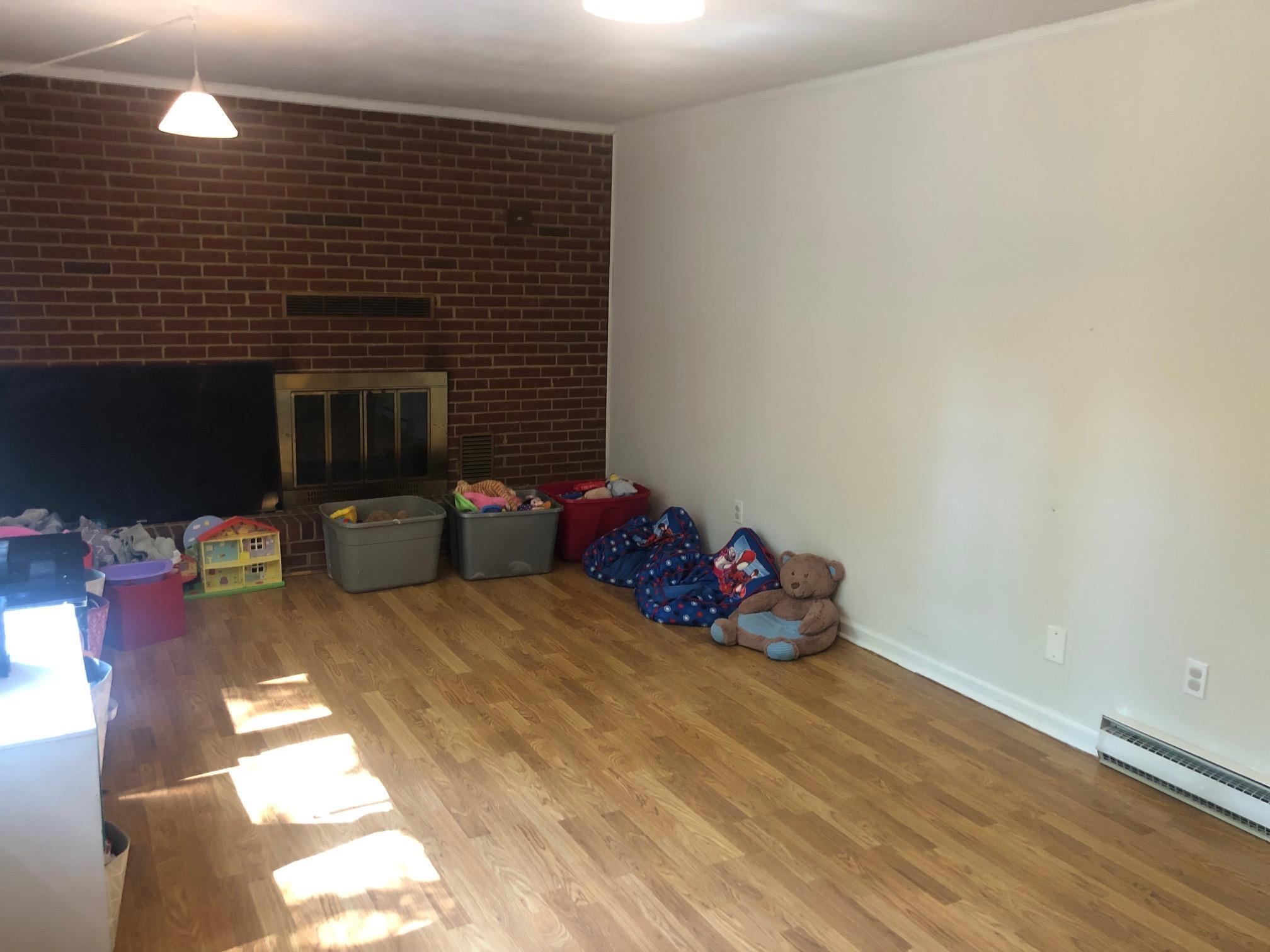 109 COOPER DR, STUARTS DRAFT, Virginia 24477, 4 Bedrooms Bedrooms, ,2 BathroomsBathrooms,Residential,Thompson,109 COOPER DR,666676 MLS # 666676