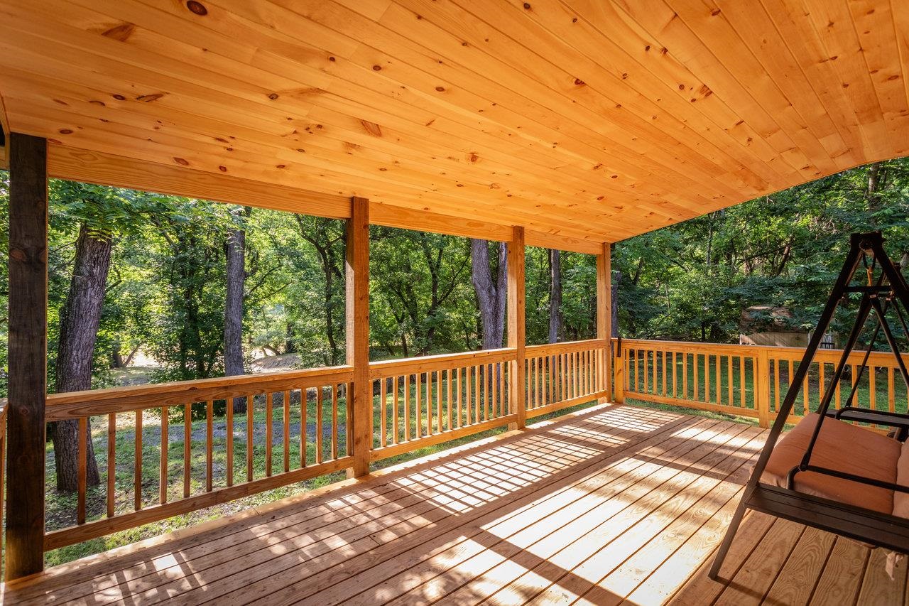 561 RIVER VIEW DR, SHENANDOAH, Virginia 22849, 2 Bedrooms Bedrooms, ,1 BathroomBathrooms,Residential,561 RIVER VIEW DR,666677 MLS # 666677