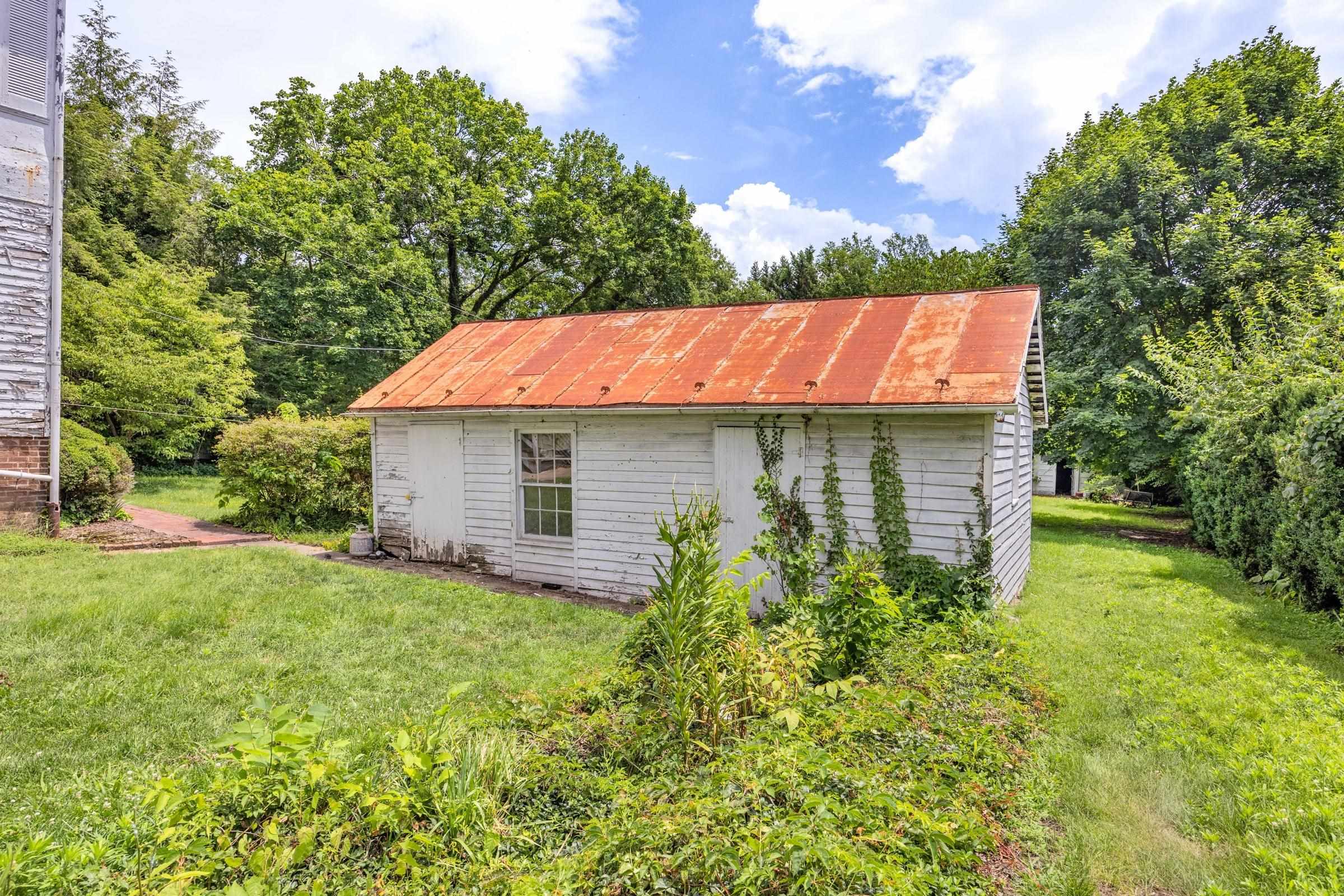 133 S MUHLENBERG ST, WOODSTOCK, Virginia 22664, 5 Bedrooms Bedrooms, ,3 BathroomsBathrooms,Residential,133 S MUHLENBERG ST,666678 MLS # 666678