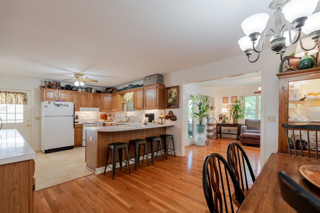 200 MILLER DR, BRIDGEWATER, Virginia 22812, 3 Bedrooms Bedrooms, ,2 BathroomsBathrooms,Residential,200 MILLER DR,666679 MLS # 666679