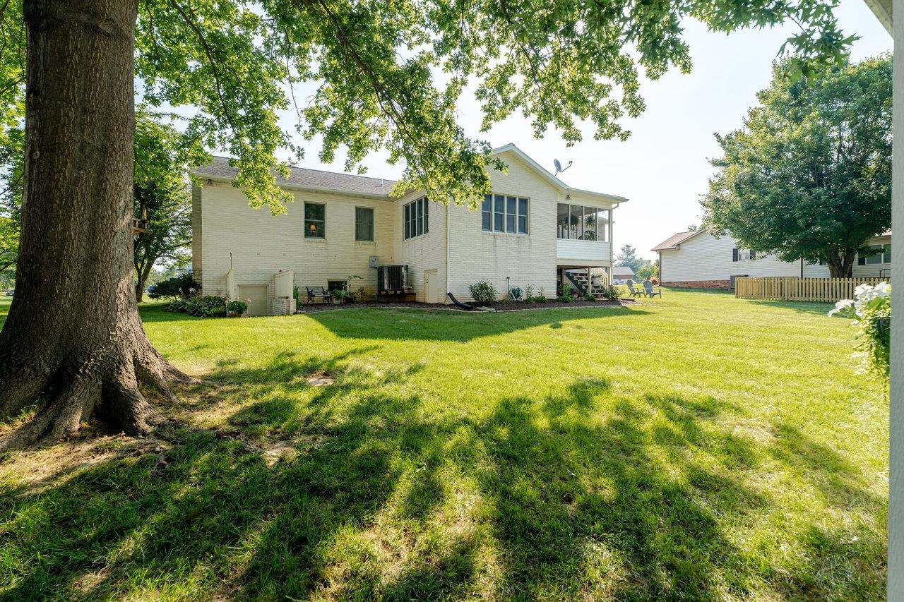 200 MILLER DR, BRIDGEWATER, Virginia 22812, 3 Bedrooms Bedrooms, ,2 BathroomsBathrooms,Residential,200 MILLER DR,666679 MLS # 666679