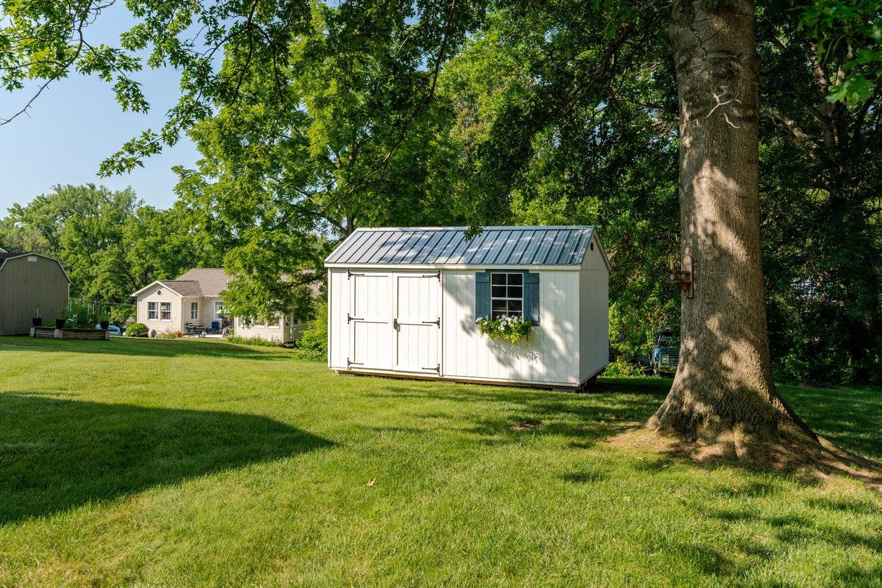 200 MILLER DR, BRIDGEWATER, Virginia 22812, 3 Bedrooms Bedrooms, ,2 BathroomsBathrooms,Residential,200 MILLER DR,666679 MLS # 666679
