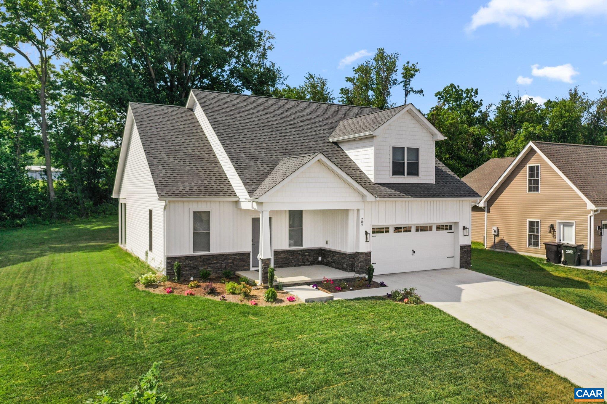 207 LINDBURGH DR, WAYNESBORO, Virginia 22980, 3 Bedrooms Bedrooms, ,2 BathroomsBathrooms,Residential,207 LINDBURGH DR,666681 MLS # 666681