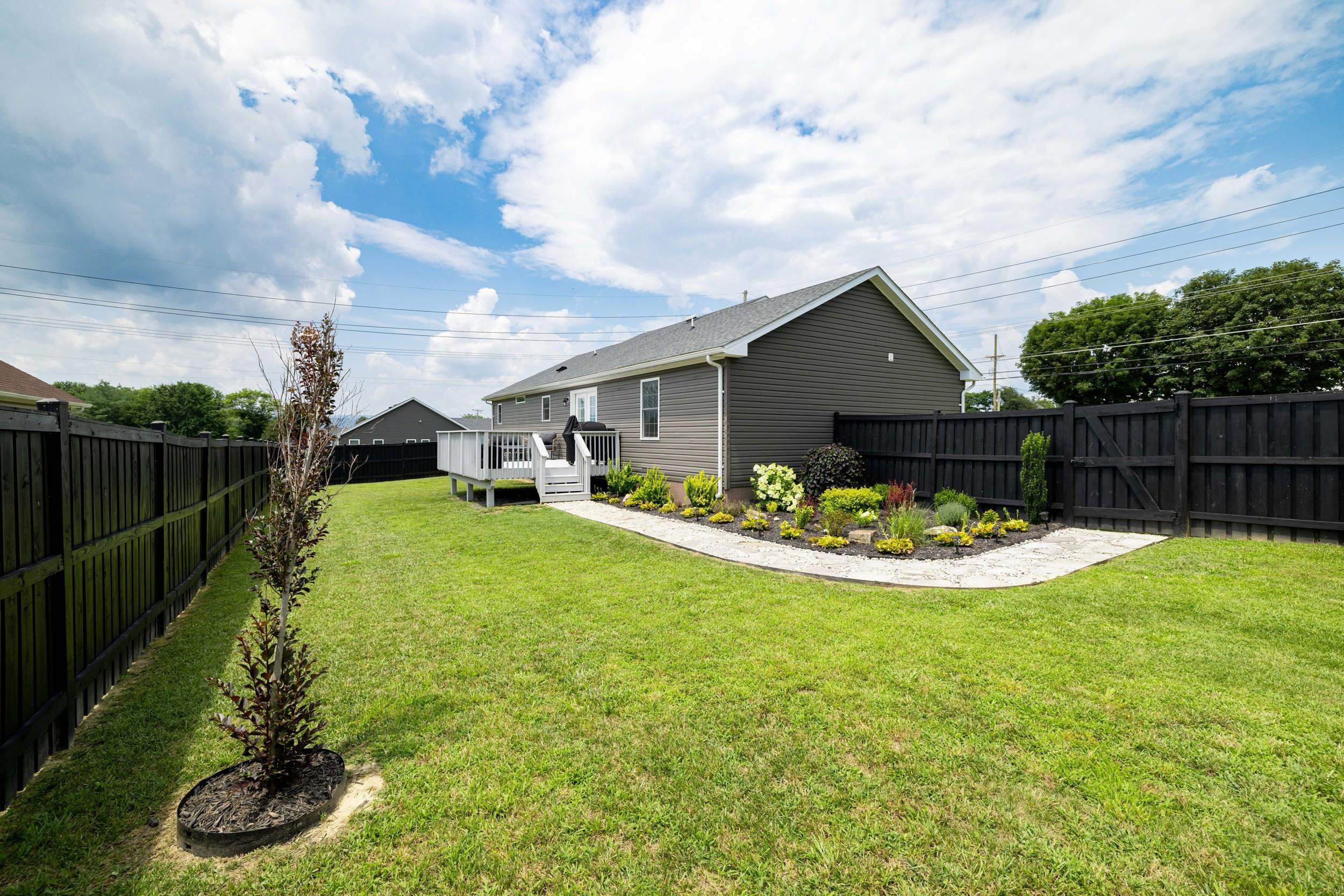 250 FAIRVIEW RD, LURAY, Virginia 22835, 3 Bedrooms Bedrooms, ,2 BathroomsBathrooms,Residential,250 FAIRVIEW RD,666682 MLS # 666682