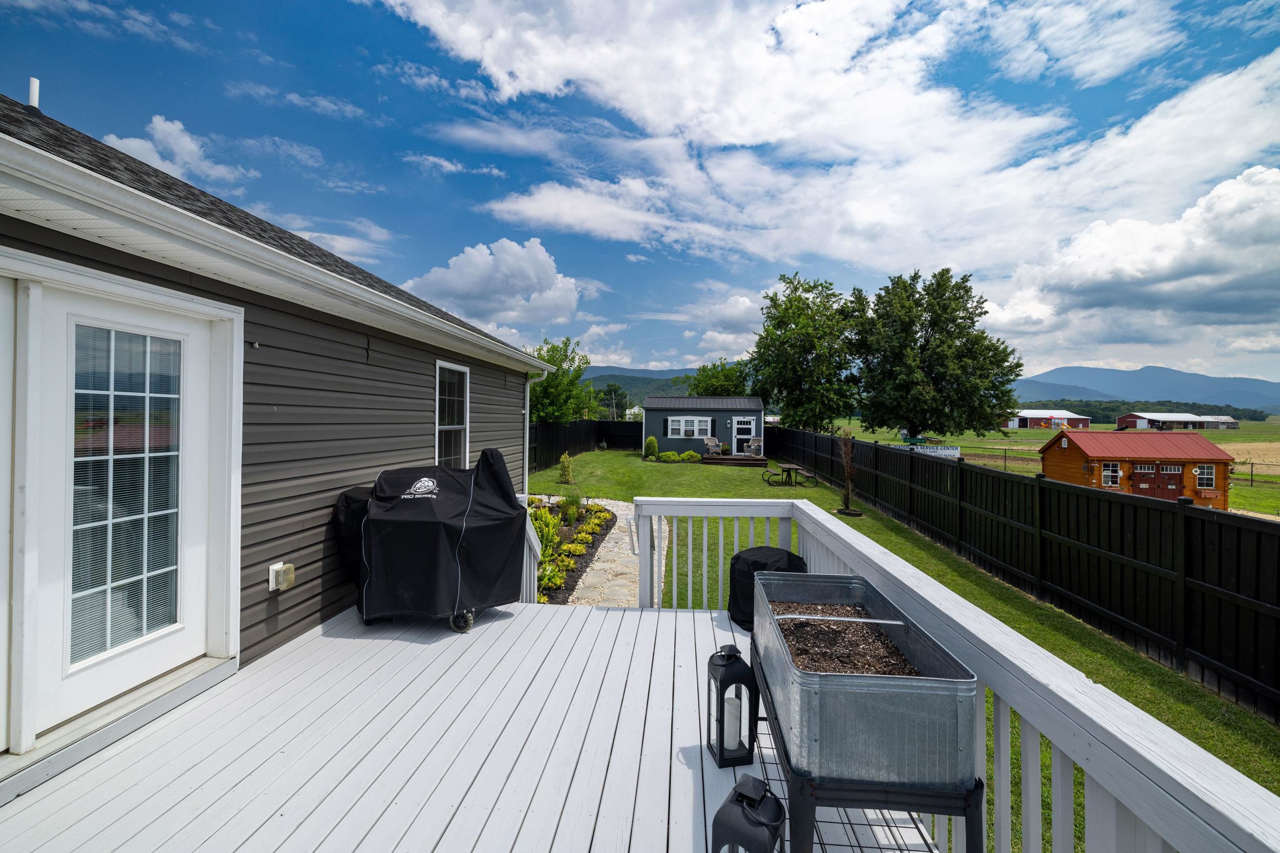 250 FAIRVIEW RD, LURAY, Virginia 22835, 3 Bedrooms Bedrooms, ,2 BathroomsBathrooms,Residential,250 FAIRVIEW RD,666682 MLS # 666682
