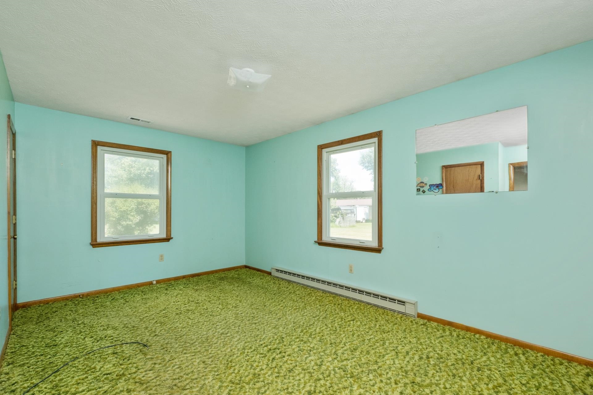302 17TH ST, GROTTOES, Virginia 24441, 3 Bedrooms Bedrooms, ,1 BathroomBathrooms,Residential,302 17TH ST,666683 MLS # 666683