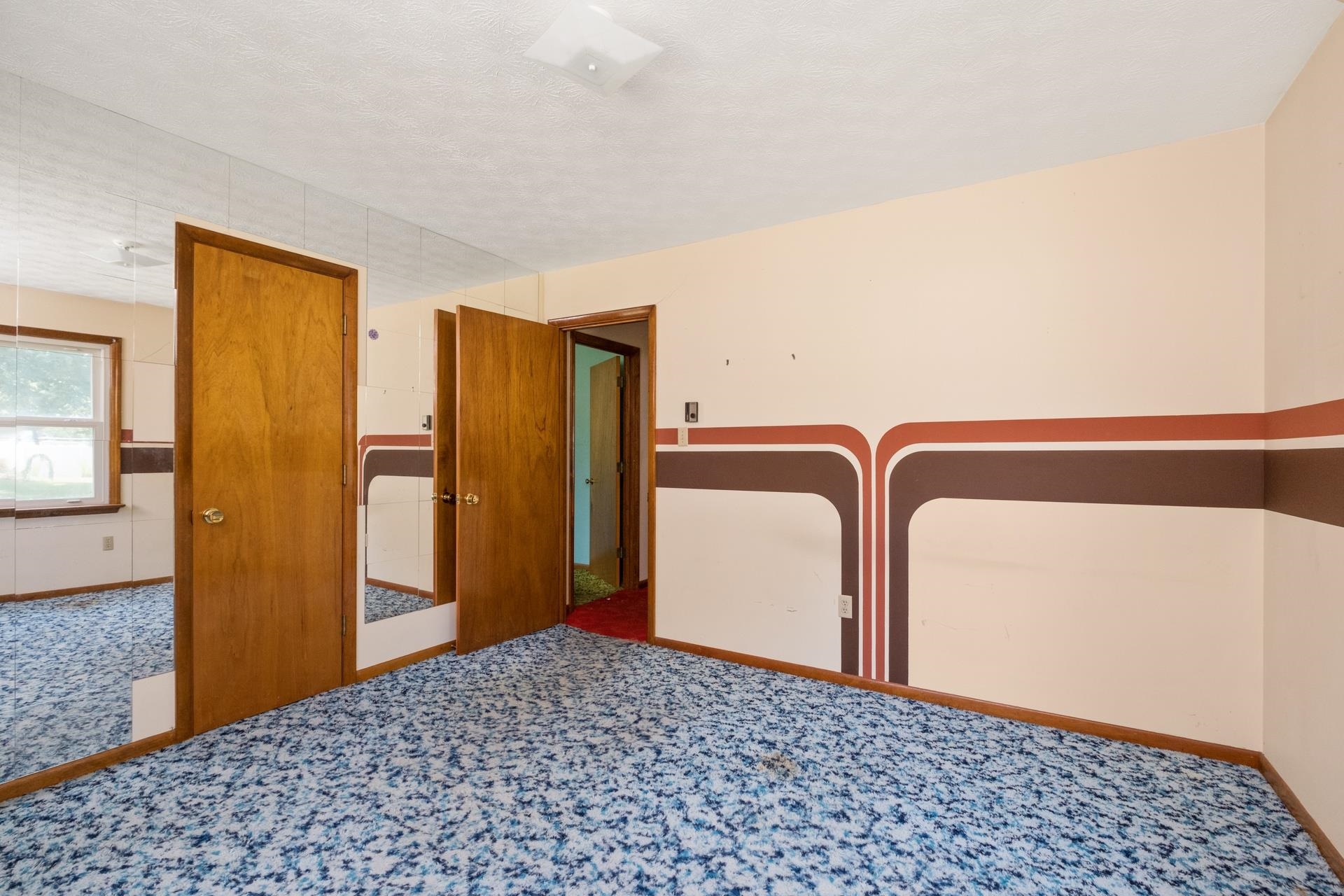 302 17TH ST, GROTTOES, Virginia 24441, 3 Bedrooms Bedrooms, ,1 BathroomBathrooms,Residential,302 17TH ST,666683 MLS # 666683