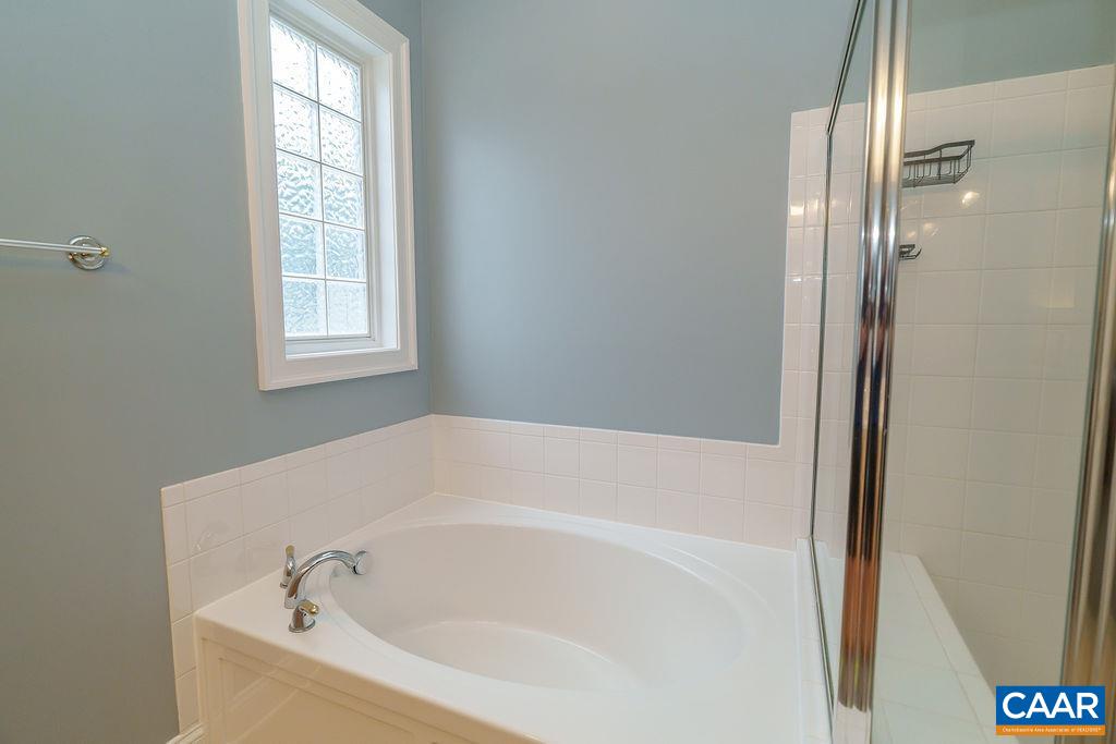 71 BRANCH LN, ZION CROSSROADS, Virginia 22942, 5 Bedrooms Bedrooms, ,3 BathroomsBathrooms,Residential,71 BRANCH LN,666685 MLS # 666685
