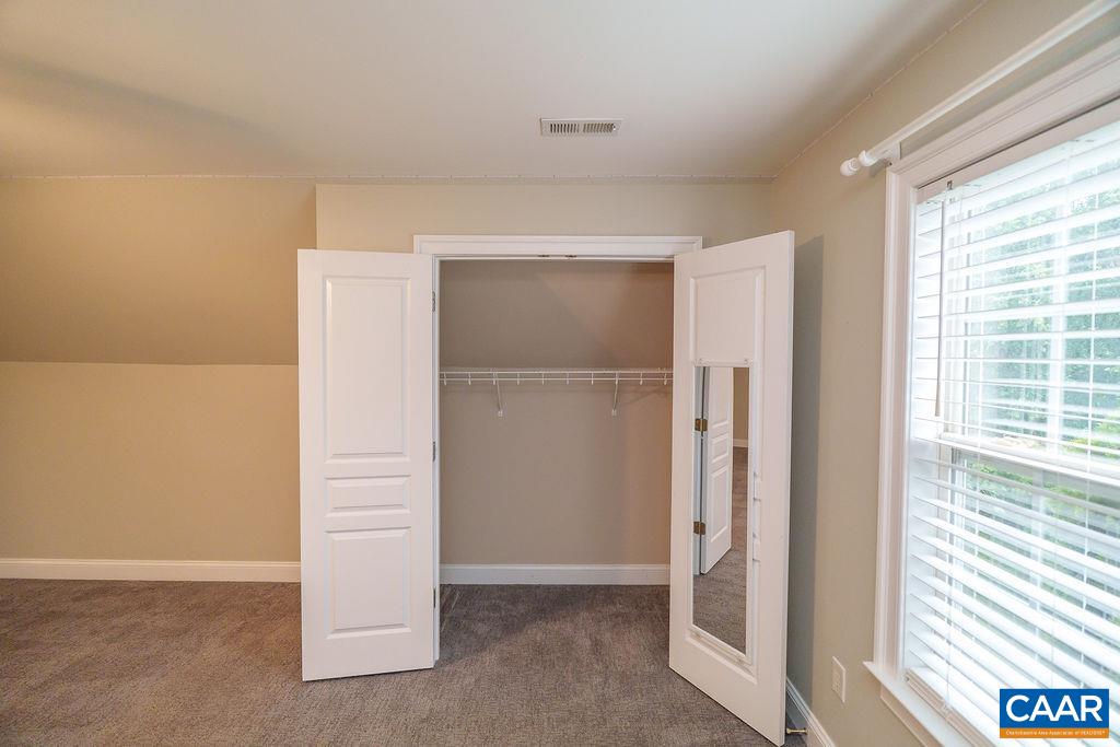 71 BRANCH LN, ZION CROSSROADS, Virginia 22942, 5 Bedrooms Bedrooms, ,3 BathroomsBathrooms,Residential,71 BRANCH LN,666685 MLS # 666685