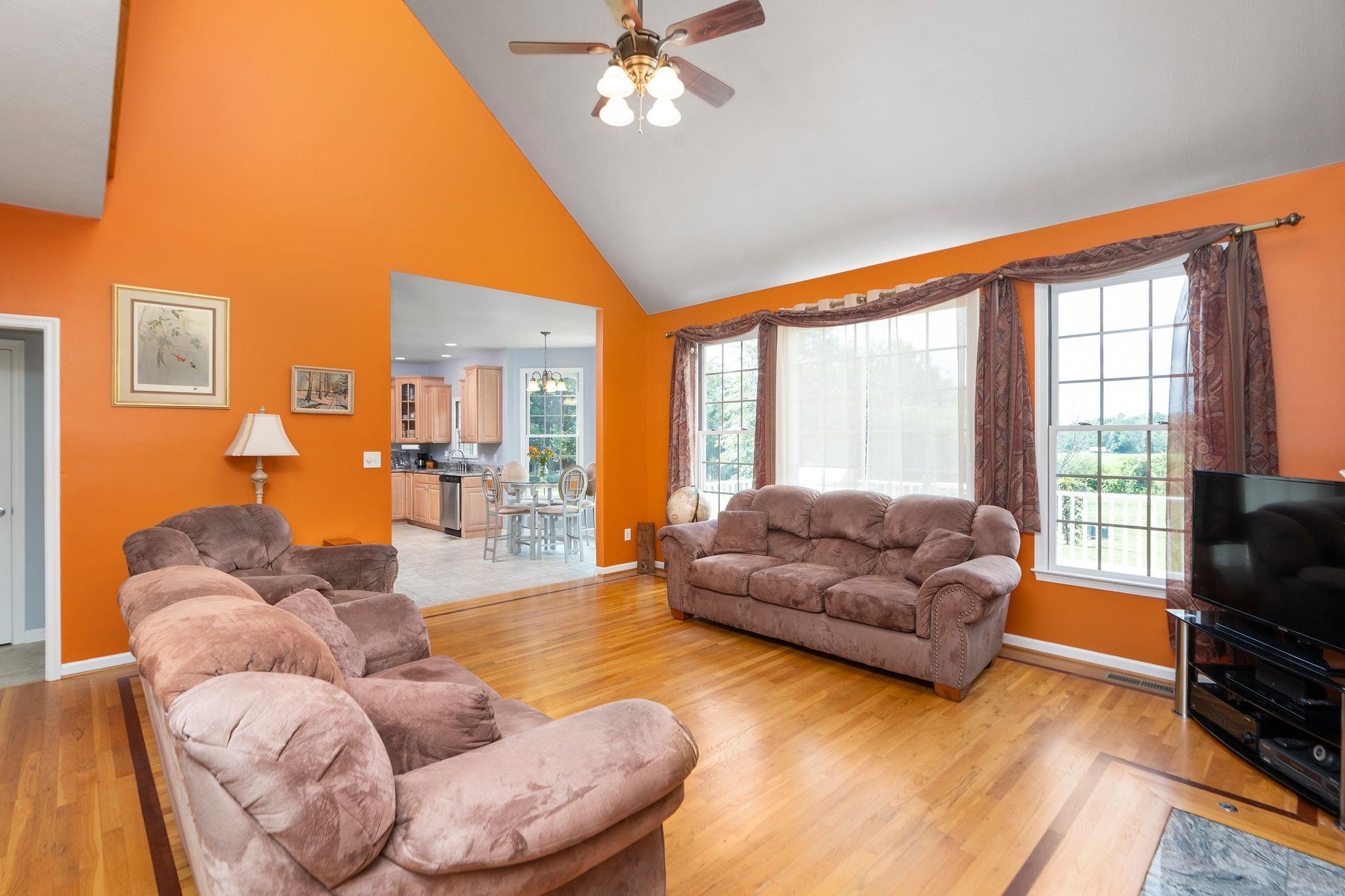31 HAMPTON DR, STUARTS DRAFT, Virginia 24477, 4 Bedrooms Bedrooms, ,2 BathroomsBathrooms,Residential,31 HAMPTON DR,666686 MLS # 666686