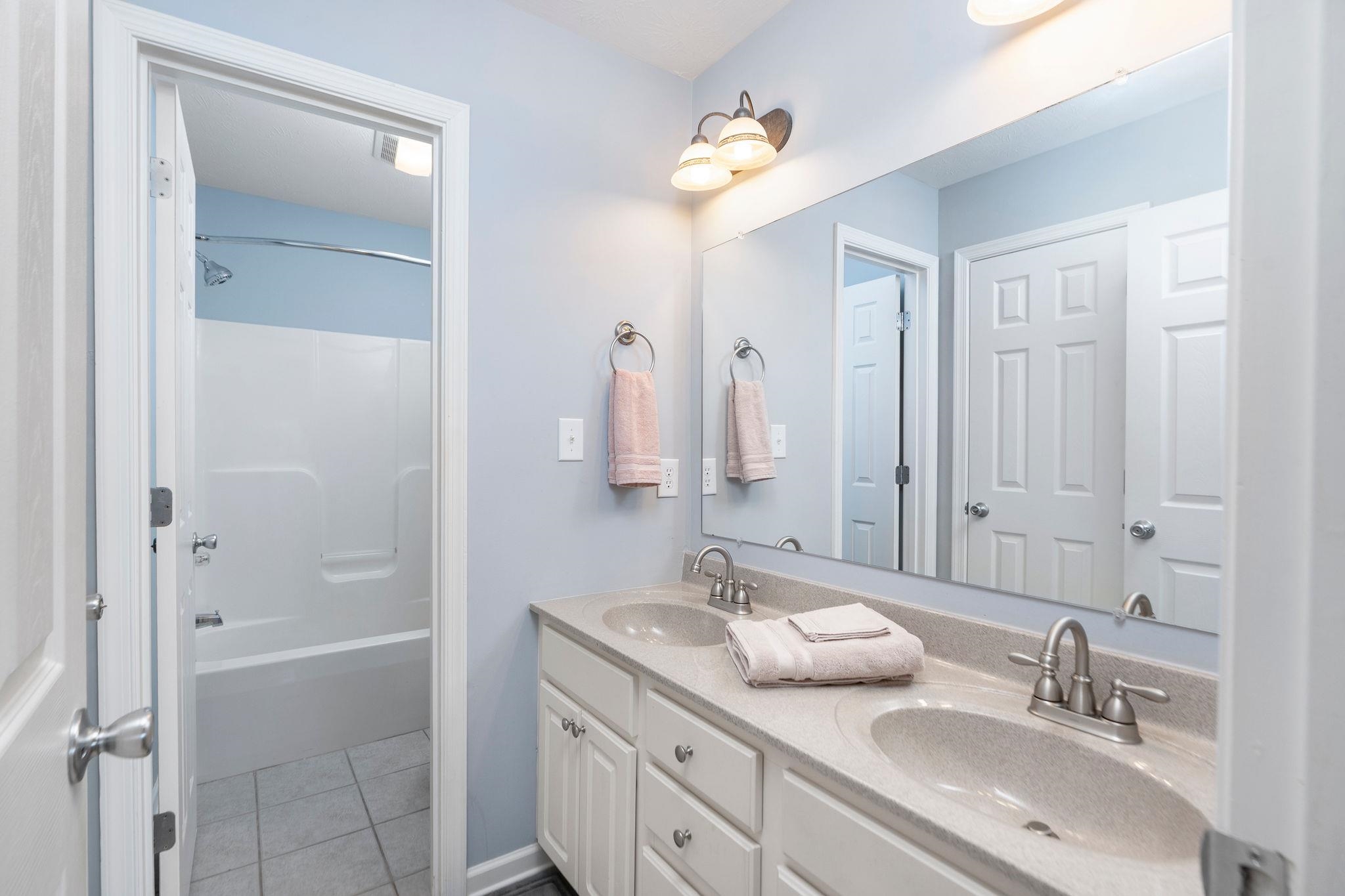 31 HAMPTON DR, STUARTS DRAFT, Virginia 24477, 4 Bedrooms Bedrooms, ,2 BathroomsBathrooms,Residential,31 HAMPTON DR,666686 MLS # 666686