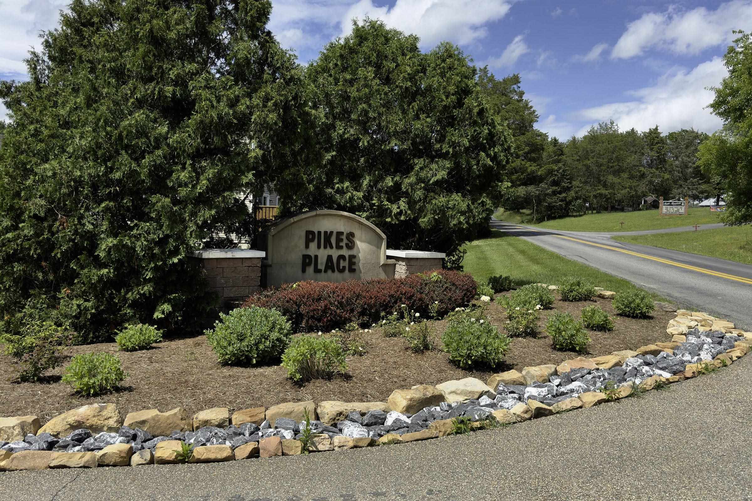 Pikes Place Entrance