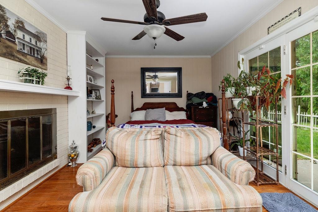 935 GLENWOOD BLVD, WAYNESBORO, Virginia 22980, 4 Bedrooms Bedrooms, ,2 BathroomsBathrooms,Residential,935 GLENWOOD BLVD,666690 MLS # 666690