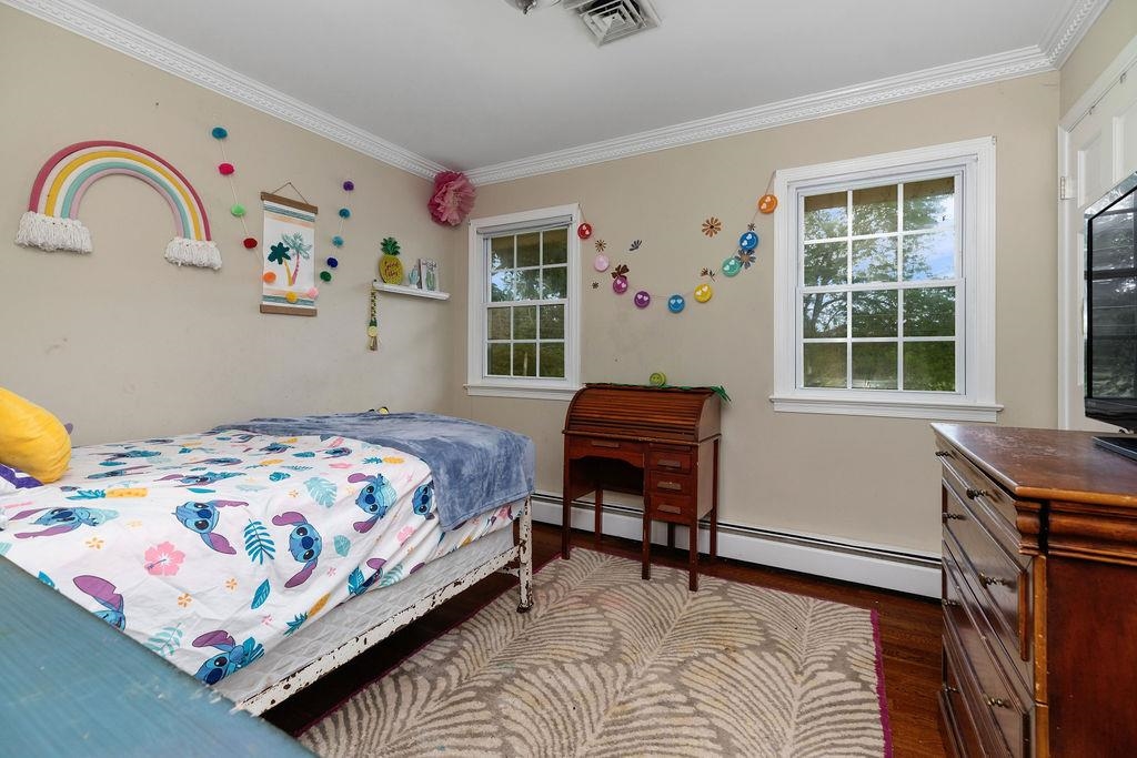 935 GLENWOOD BLVD, WAYNESBORO, Virginia 22980, 4 Bedrooms Bedrooms, ,2 BathroomsBathrooms,Residential,935 GLENWOOD BLVD,666690 MLS # 666690