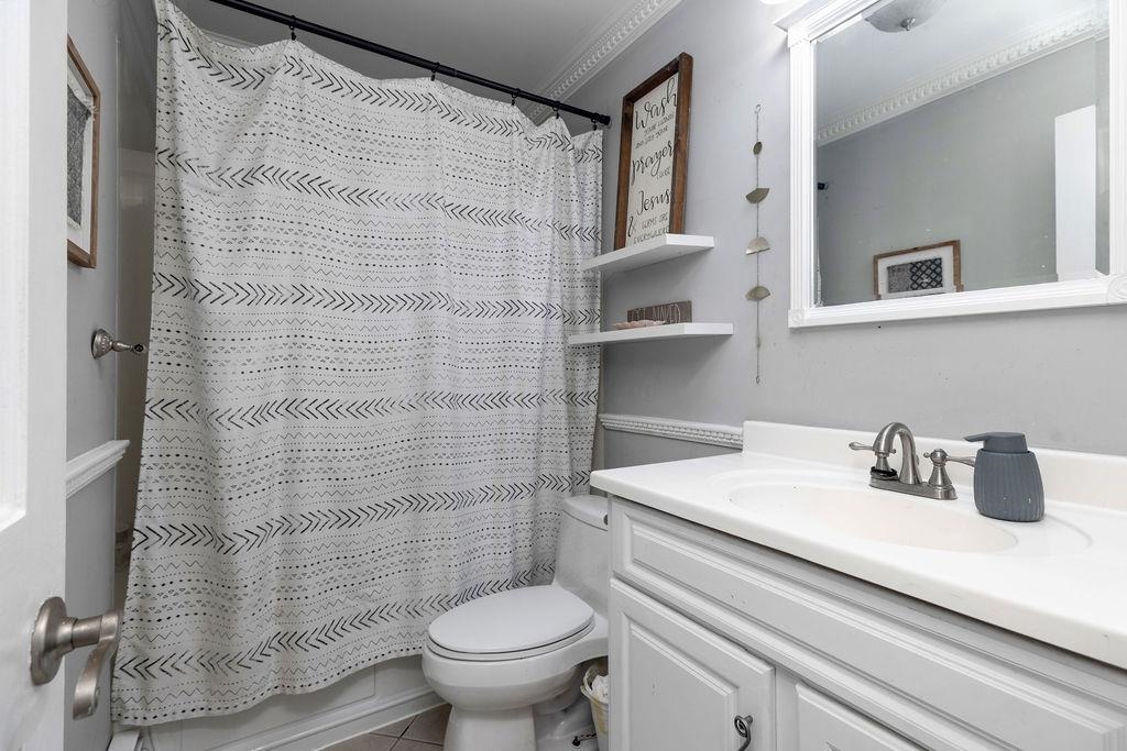 935 GLENWOOD BLVD, WAYNESBORO, Virginia 22980, 4 Bedrooms Bedrooms, ,2 BathroomsBathrooms,Residential,935 GLENWOOD BLVD,666690 MLS # 666690