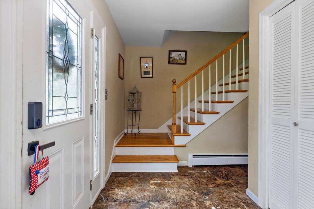 935 GLENWOOD BLVD, WAYNESBORO, Virginia 22980, 4 Bedrooms Bedrooms, ,2 BathroomsBathrooms,Residential,935 GLENWOOD BLVD,666690 MLS # 666690