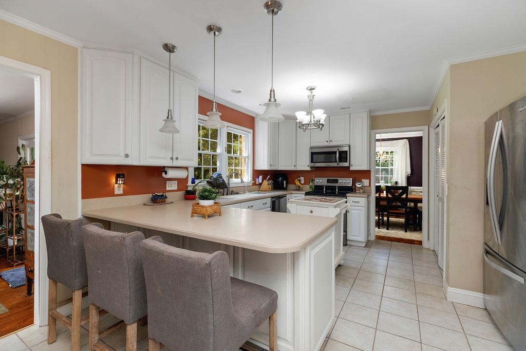 935 GLENWOOD BLVD, WAYNESBORO, Virginia 22980, 4 Bedrooms Bedrooms, ,2 BathroomsBathrooms,Residential,935 GLENWOOD BLVD,666690 MLS # 666690